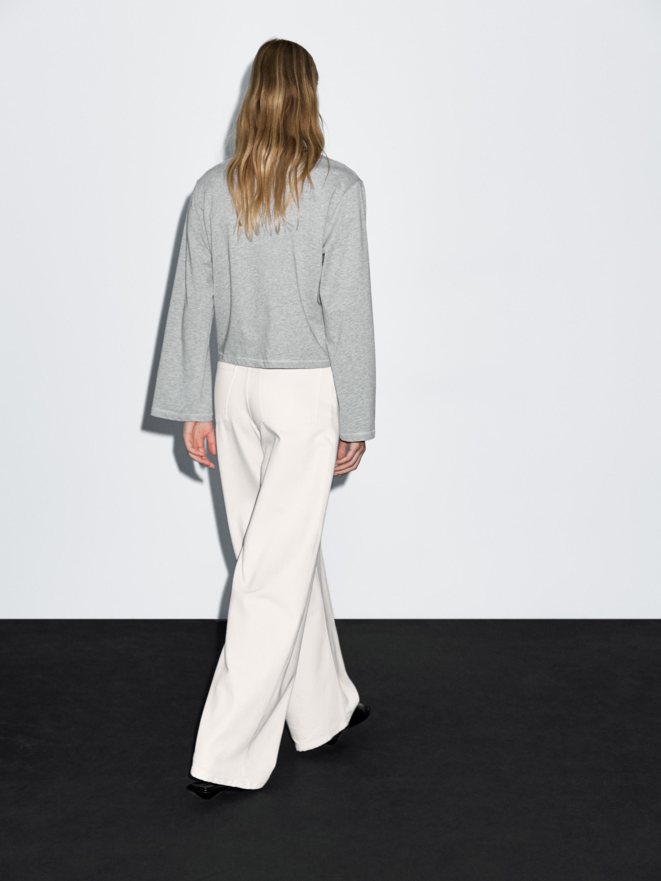 Jeans barrel fit tiro alto