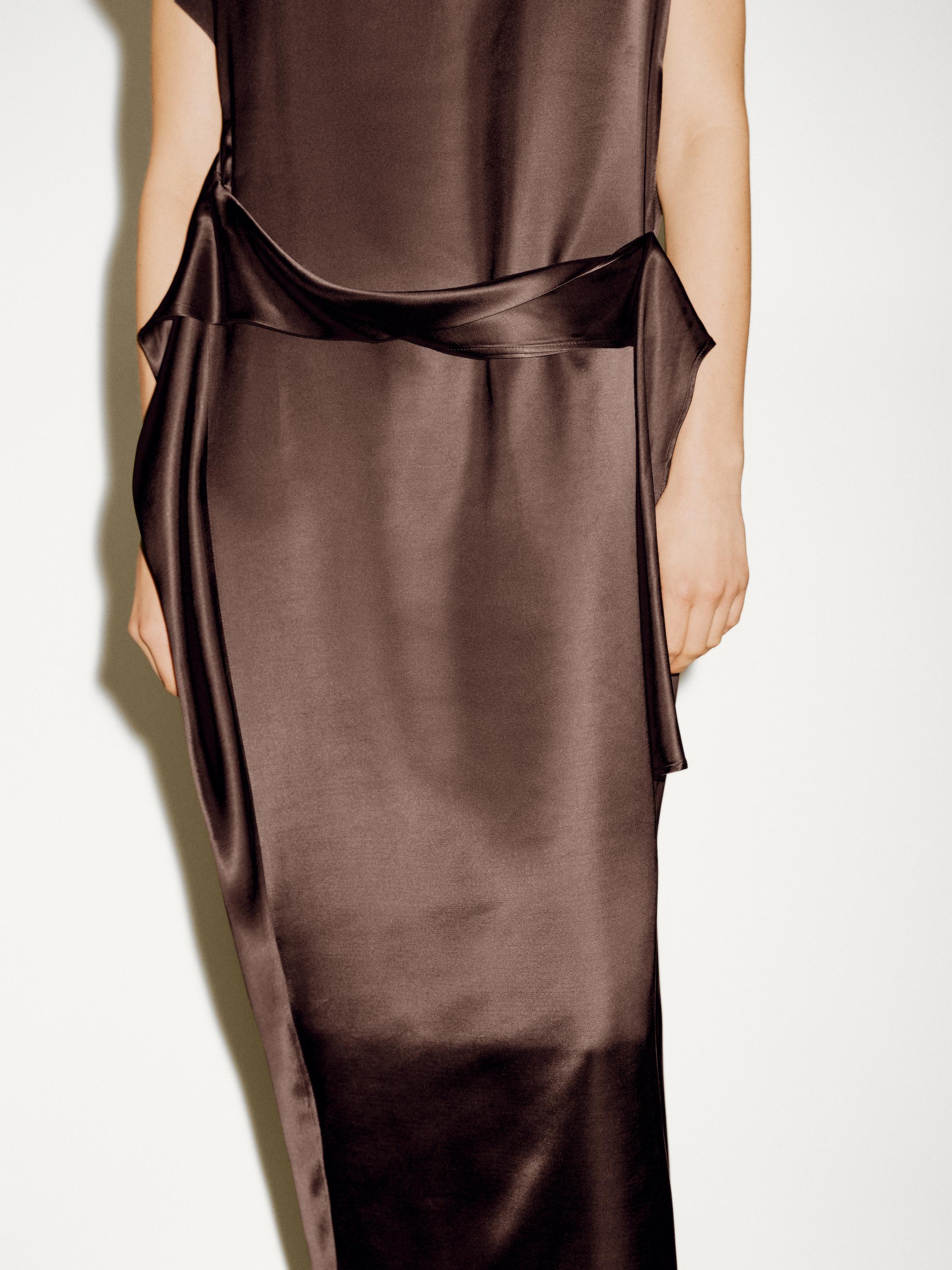 Satin dress with belt detail - Limited Edition