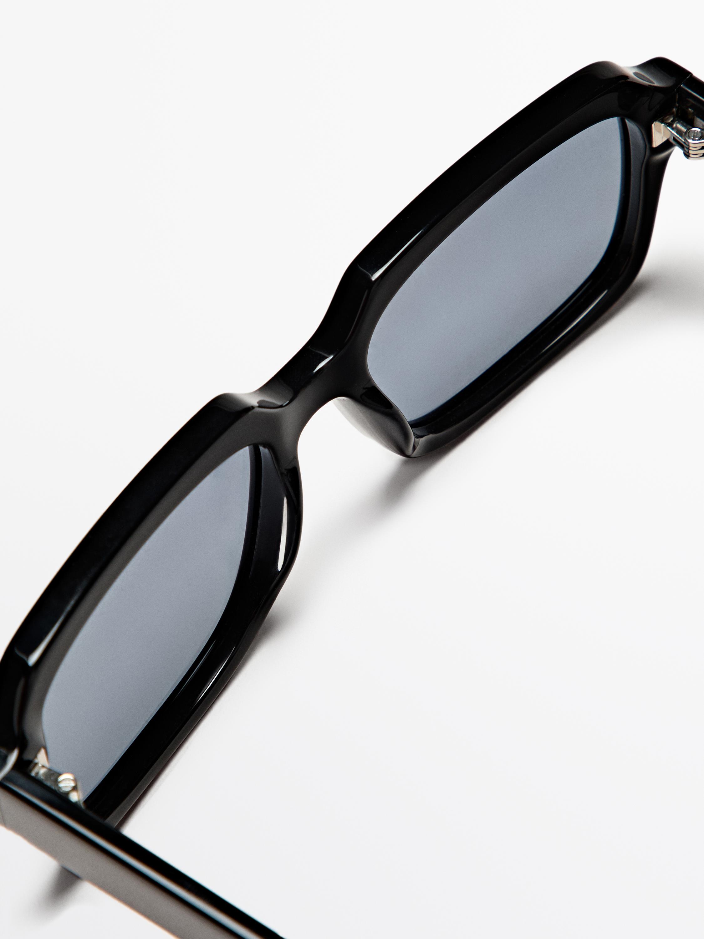 Rectangular sunglasses — BLACK