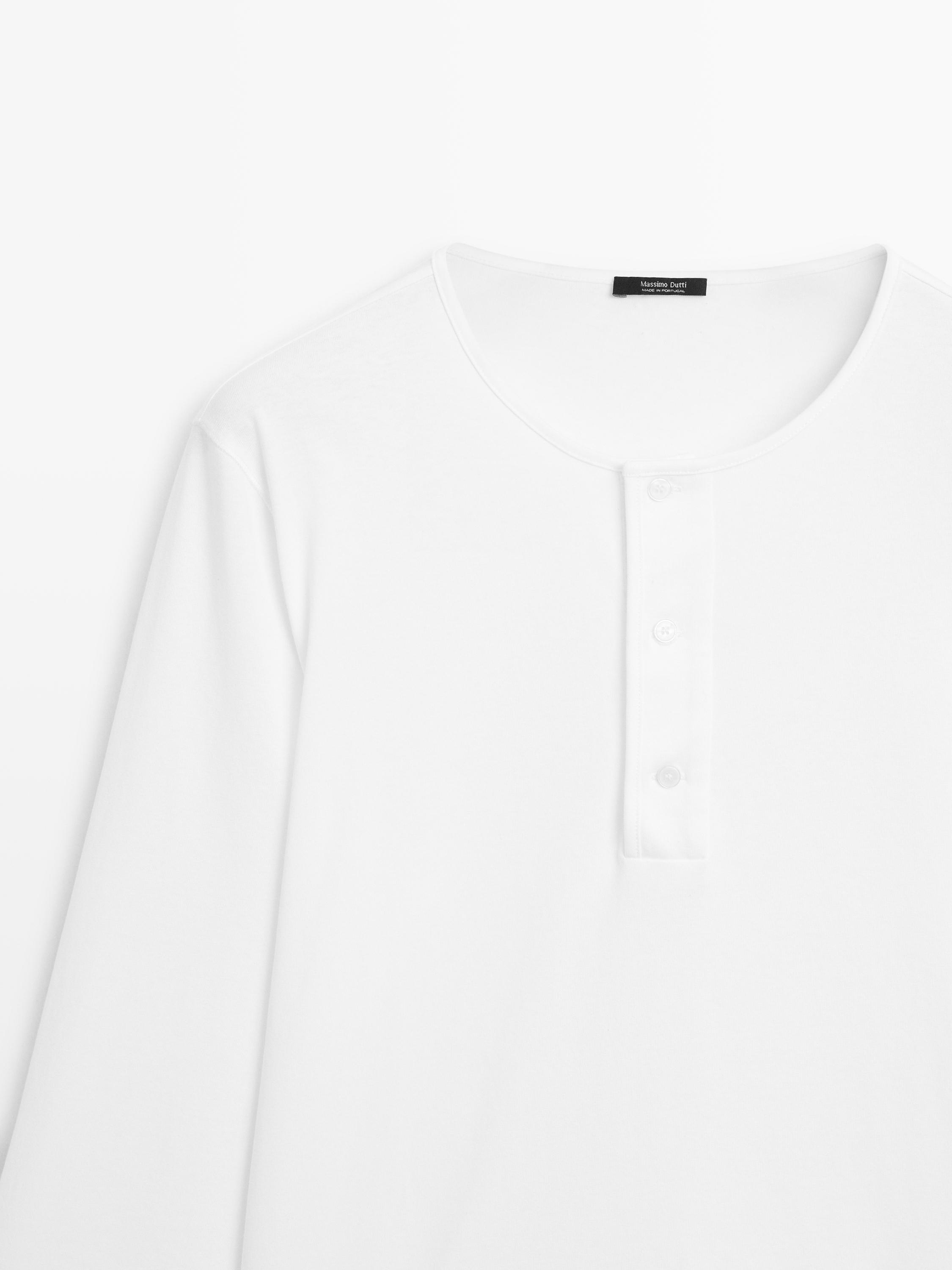 T-shirt manches longues col boutonné