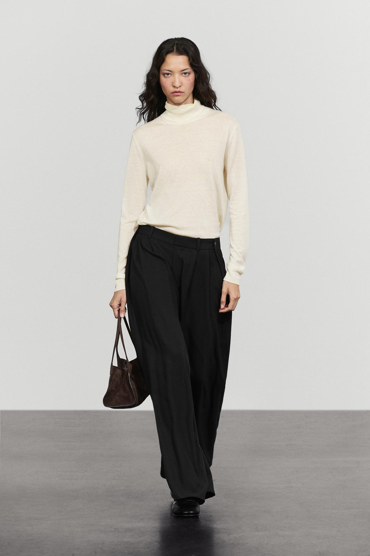 Flowing pleated pants with button detail — BLACK