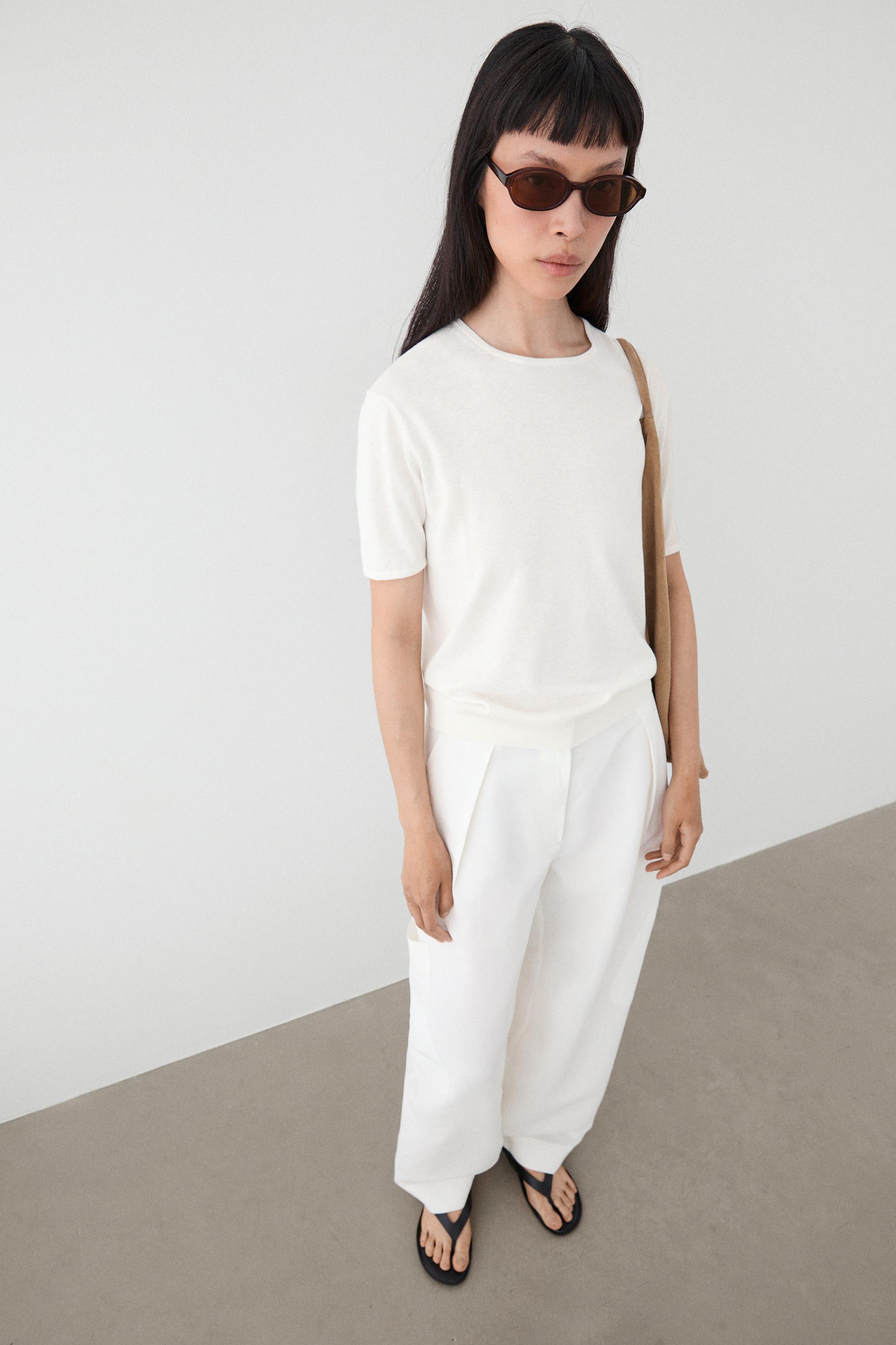 Flowing trousers with darts - LIMITED EDITION — BEIGE