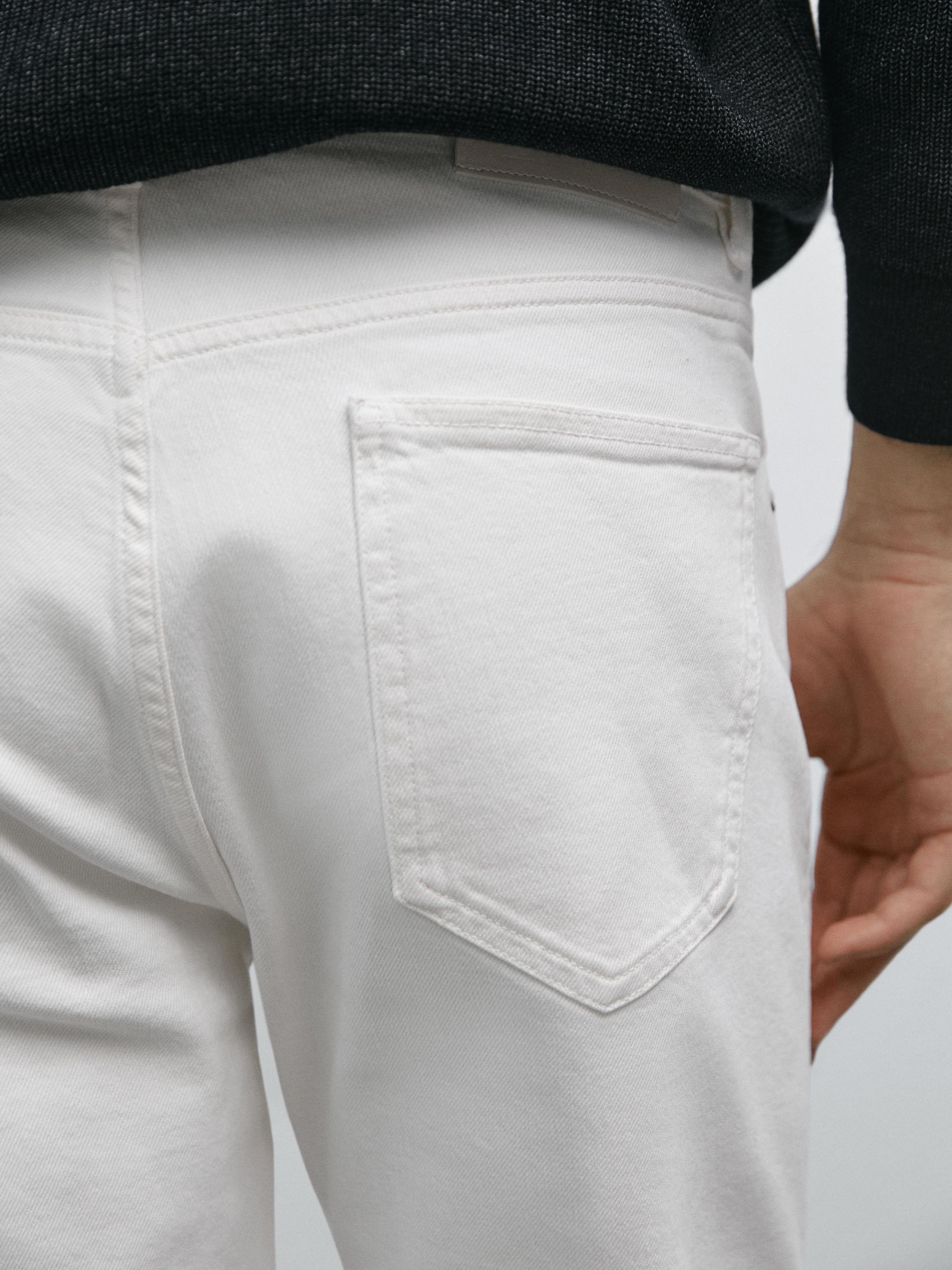 Slim fit jeans