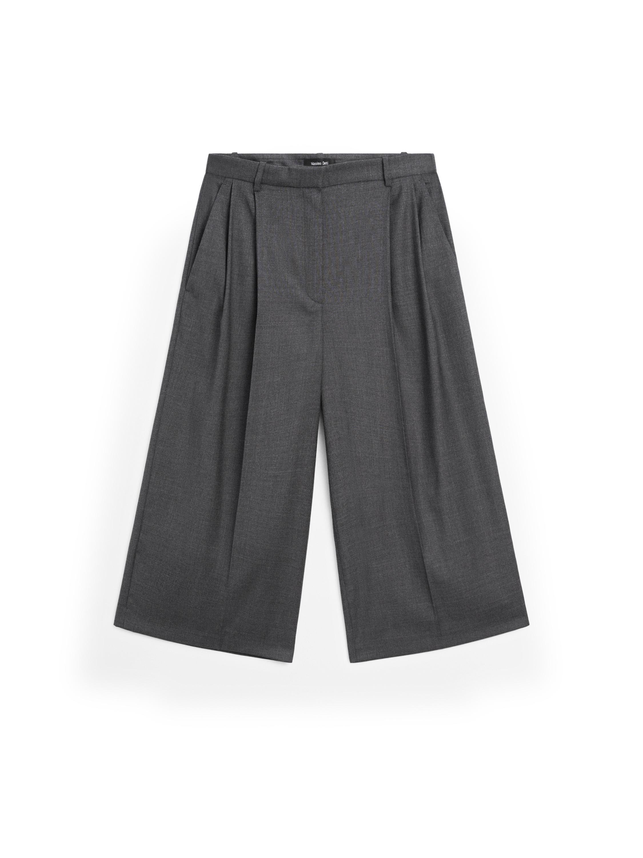 Long wool Bermuda shorts with darts — GREY