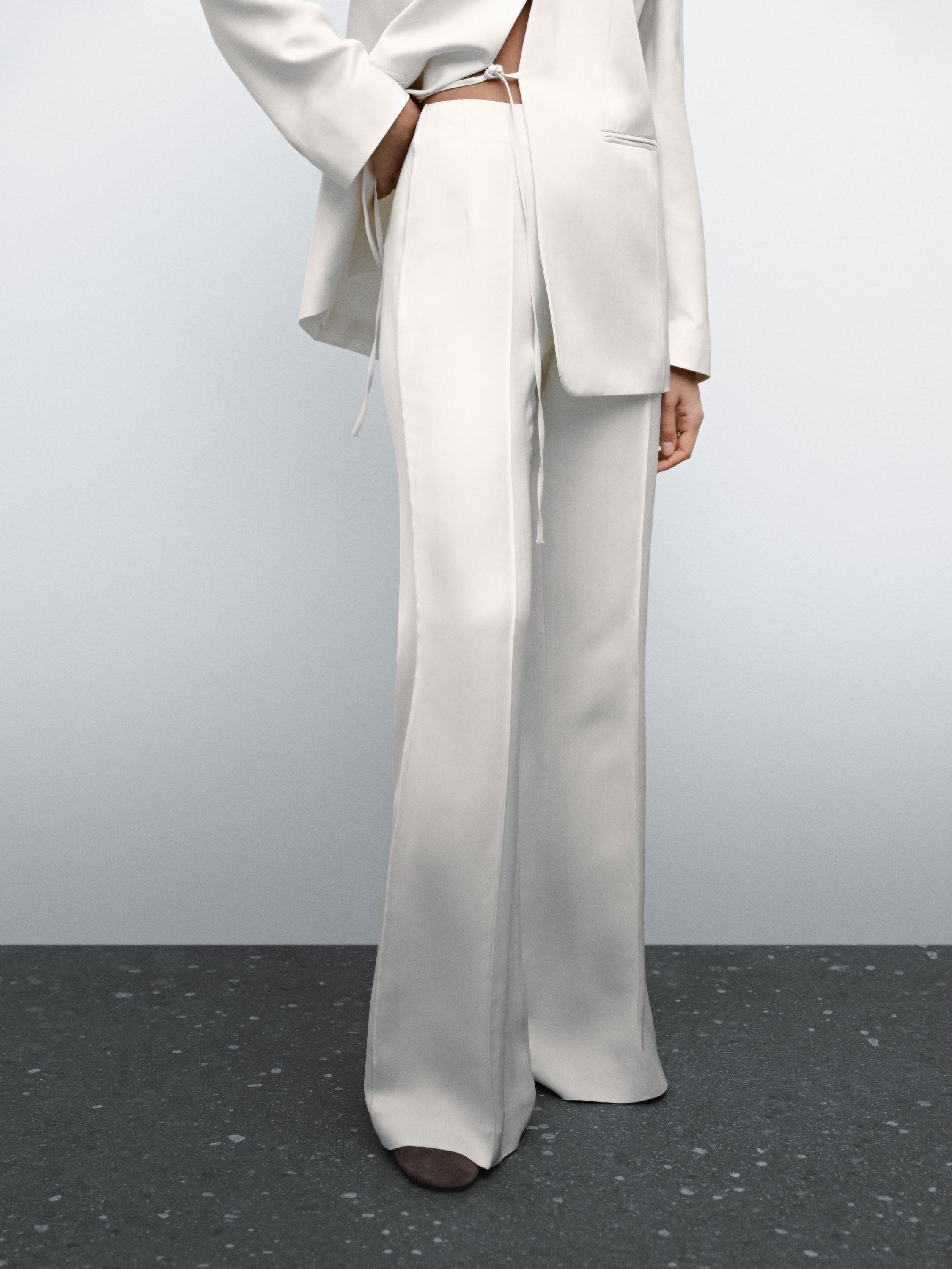 Crepe lace-up blazer