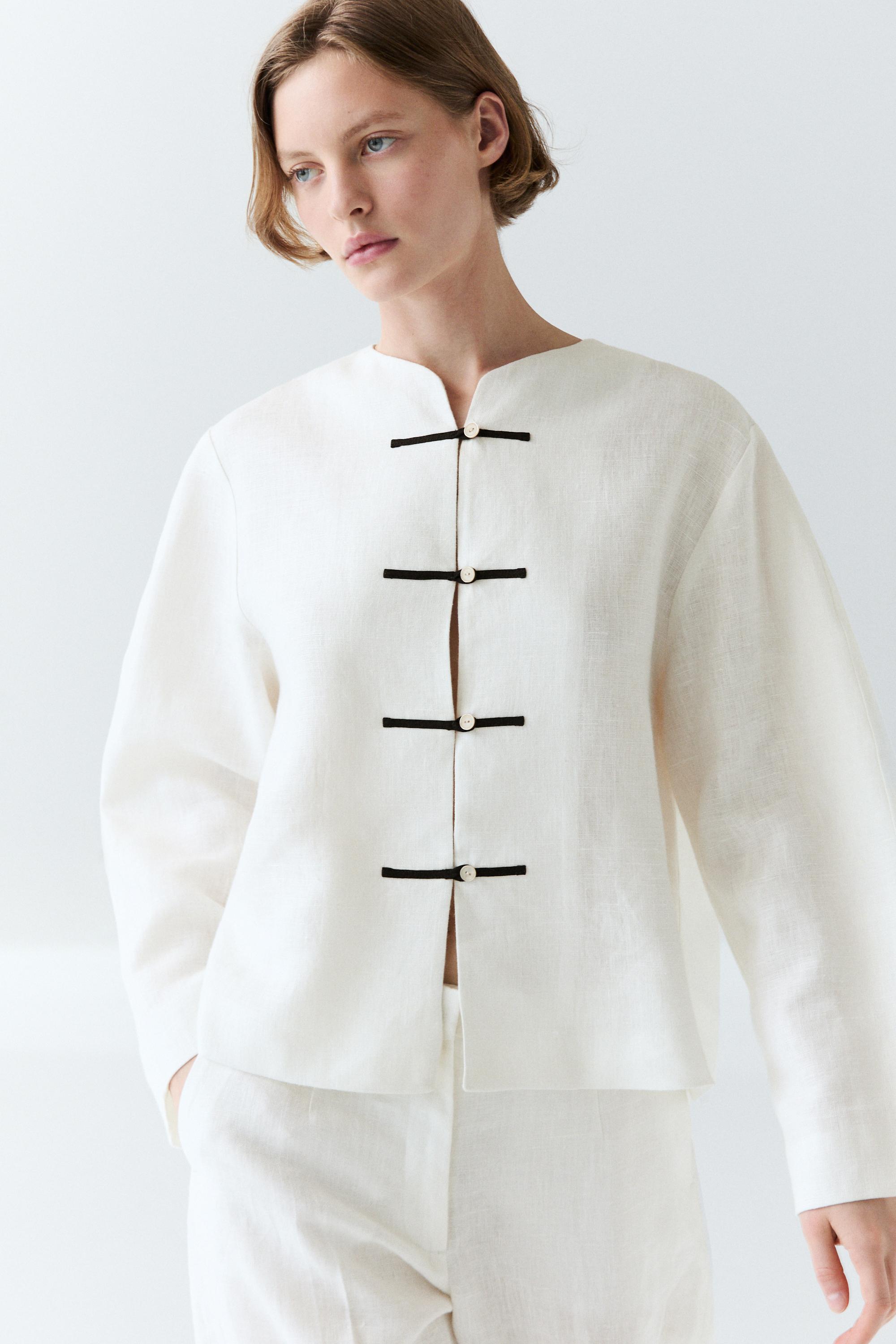 100% linen flowing shirt with button detail — Off white
