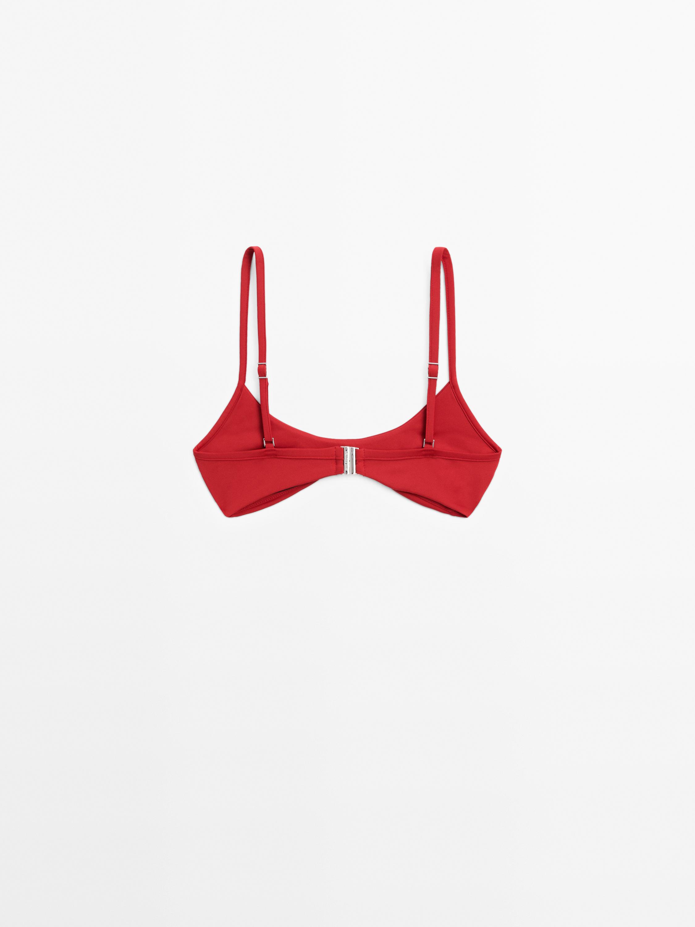 Bikini top with central seam