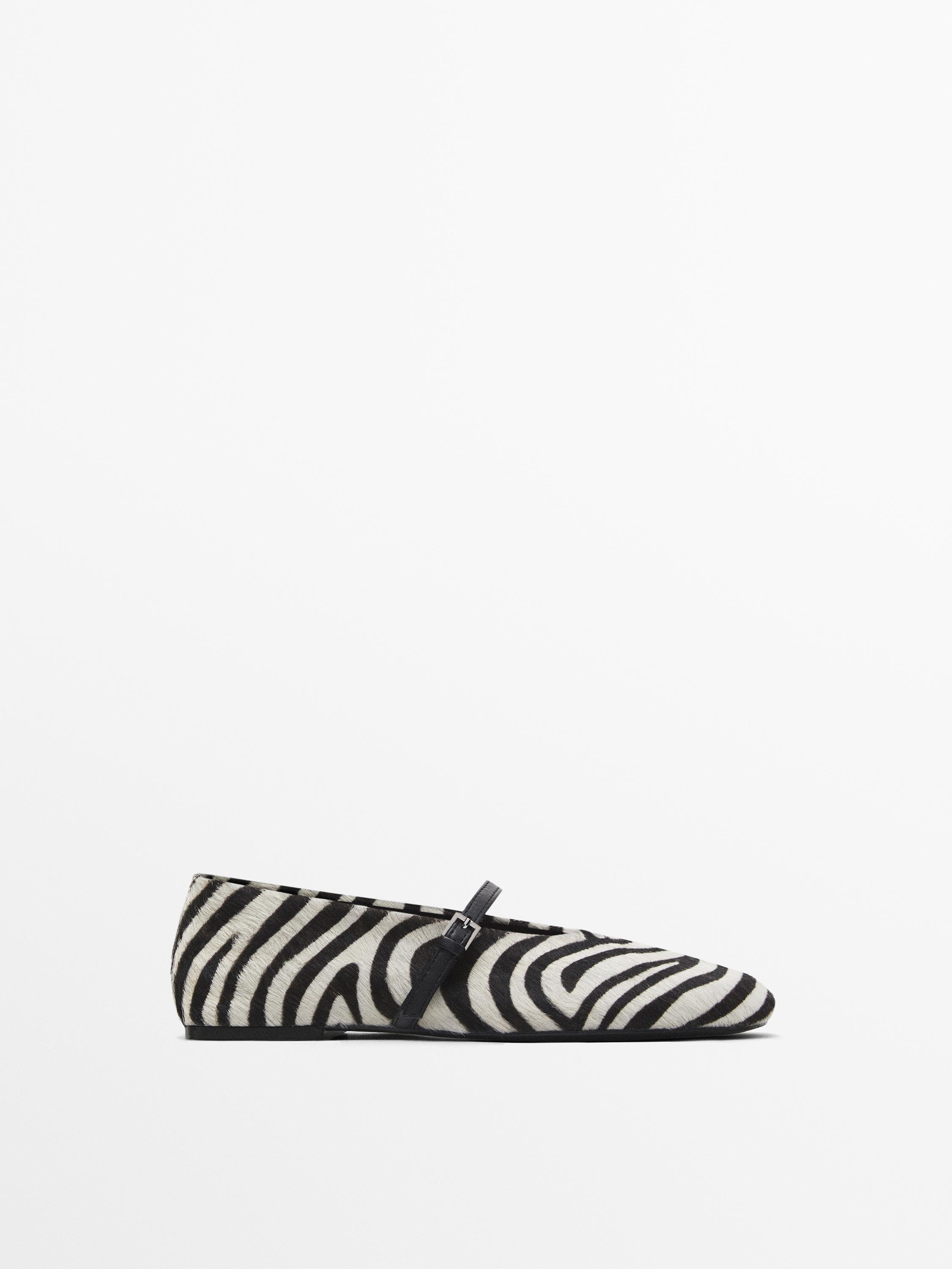 Animal print ballerinas with strap