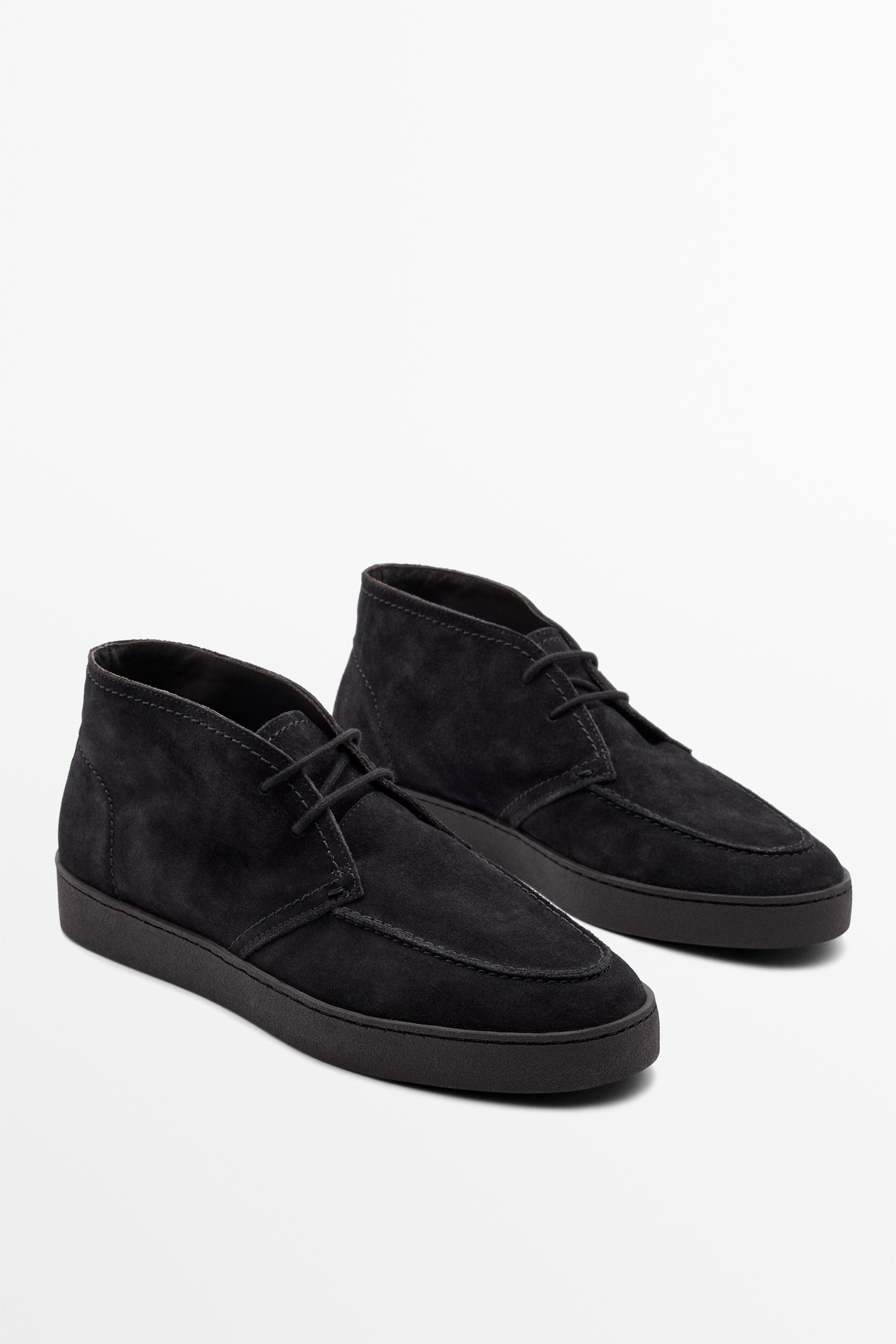 Split suede moc toe ankle-boot shoe