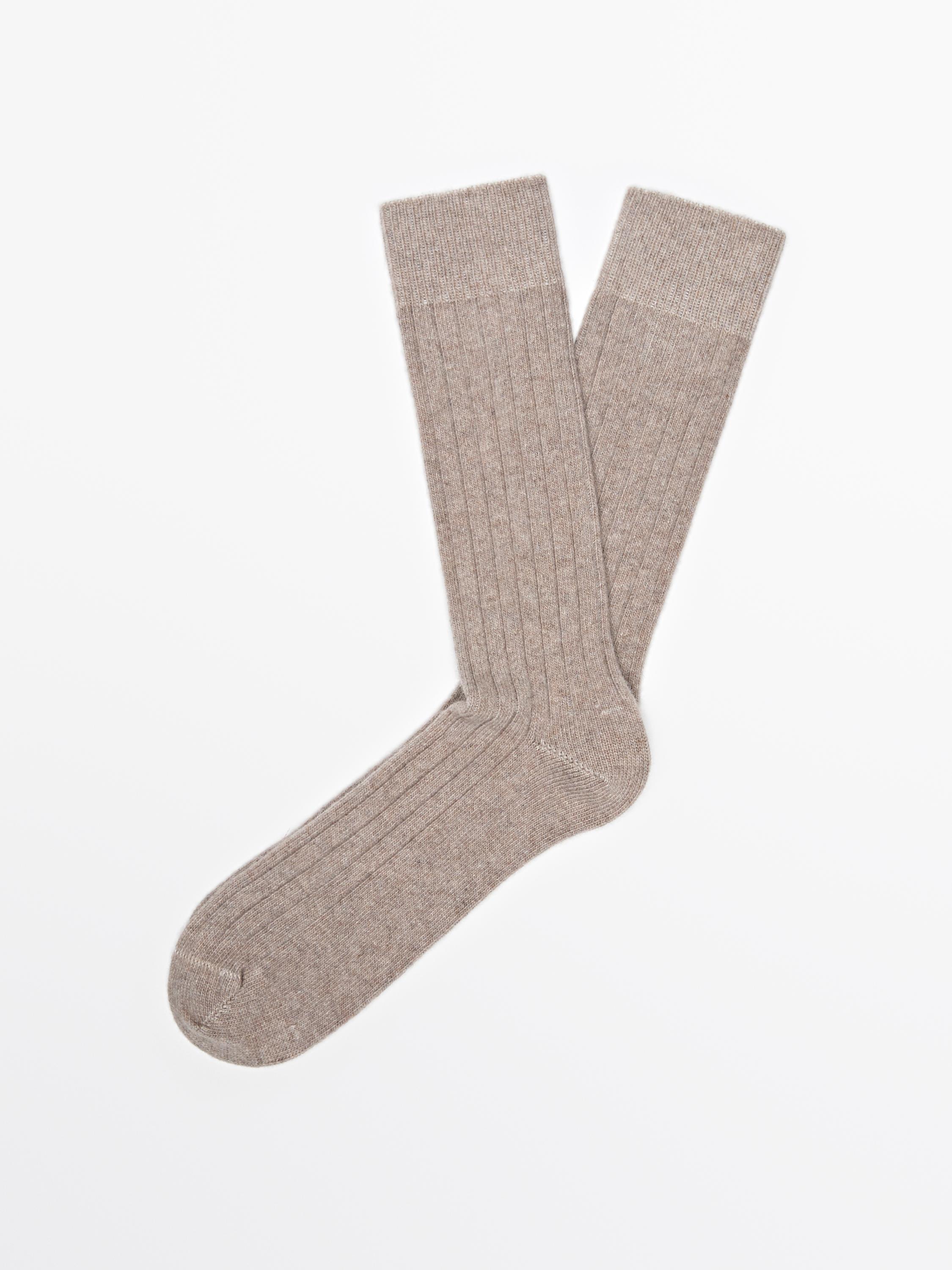 Ribbed knit wool and cashmere socks