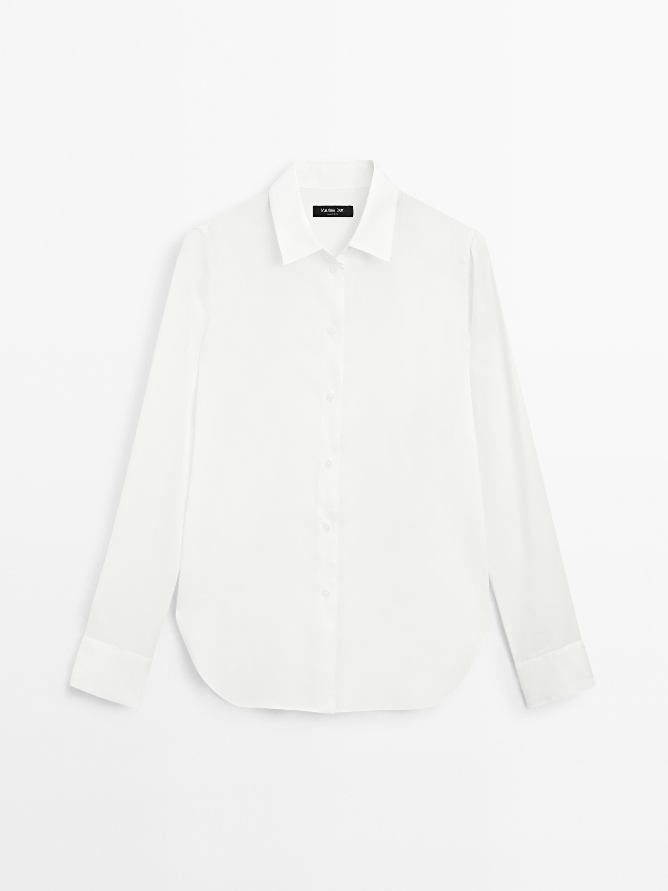 Flowing shirt with shirt collar