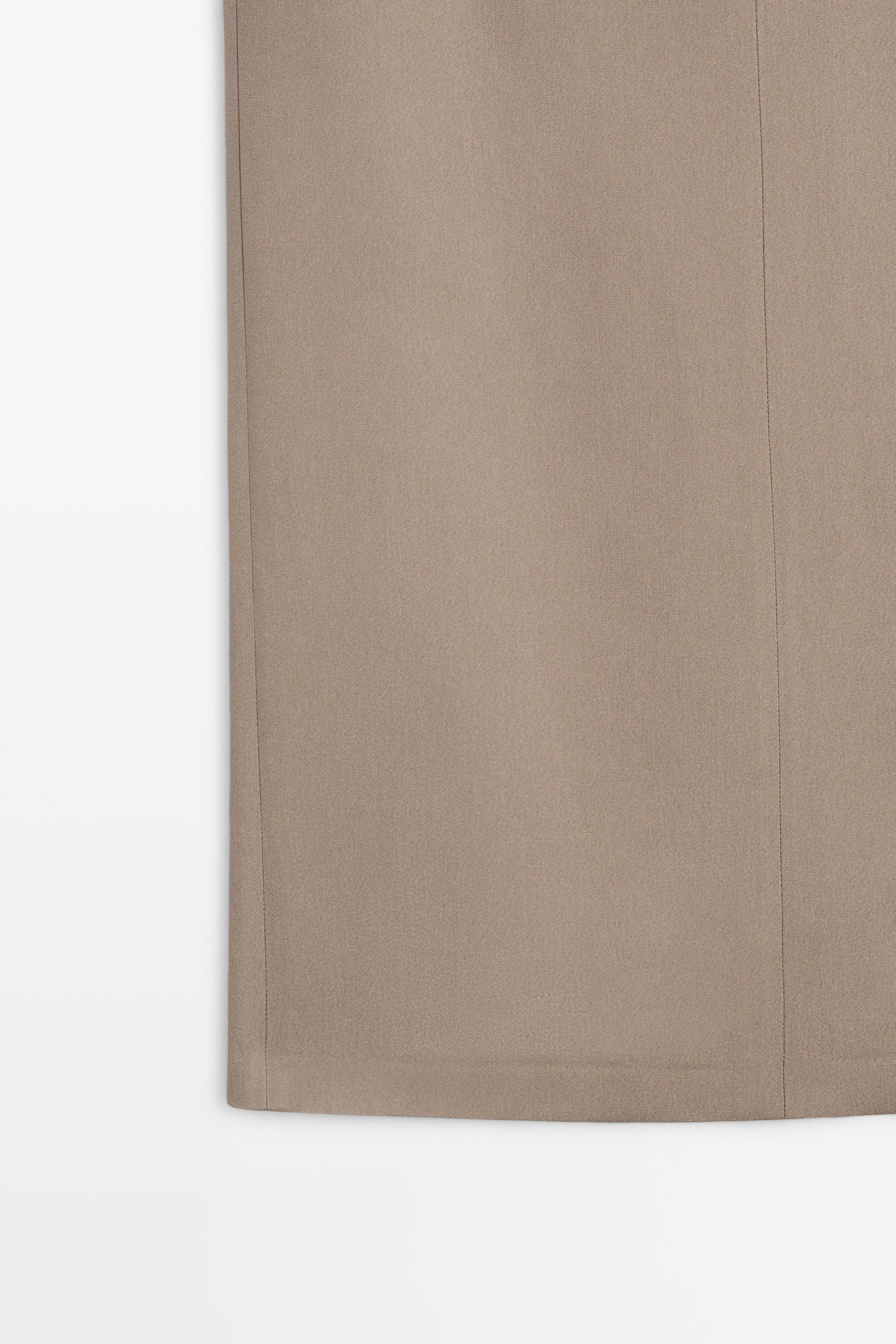 Flowing straight midi skirt - STUDIO — STONE