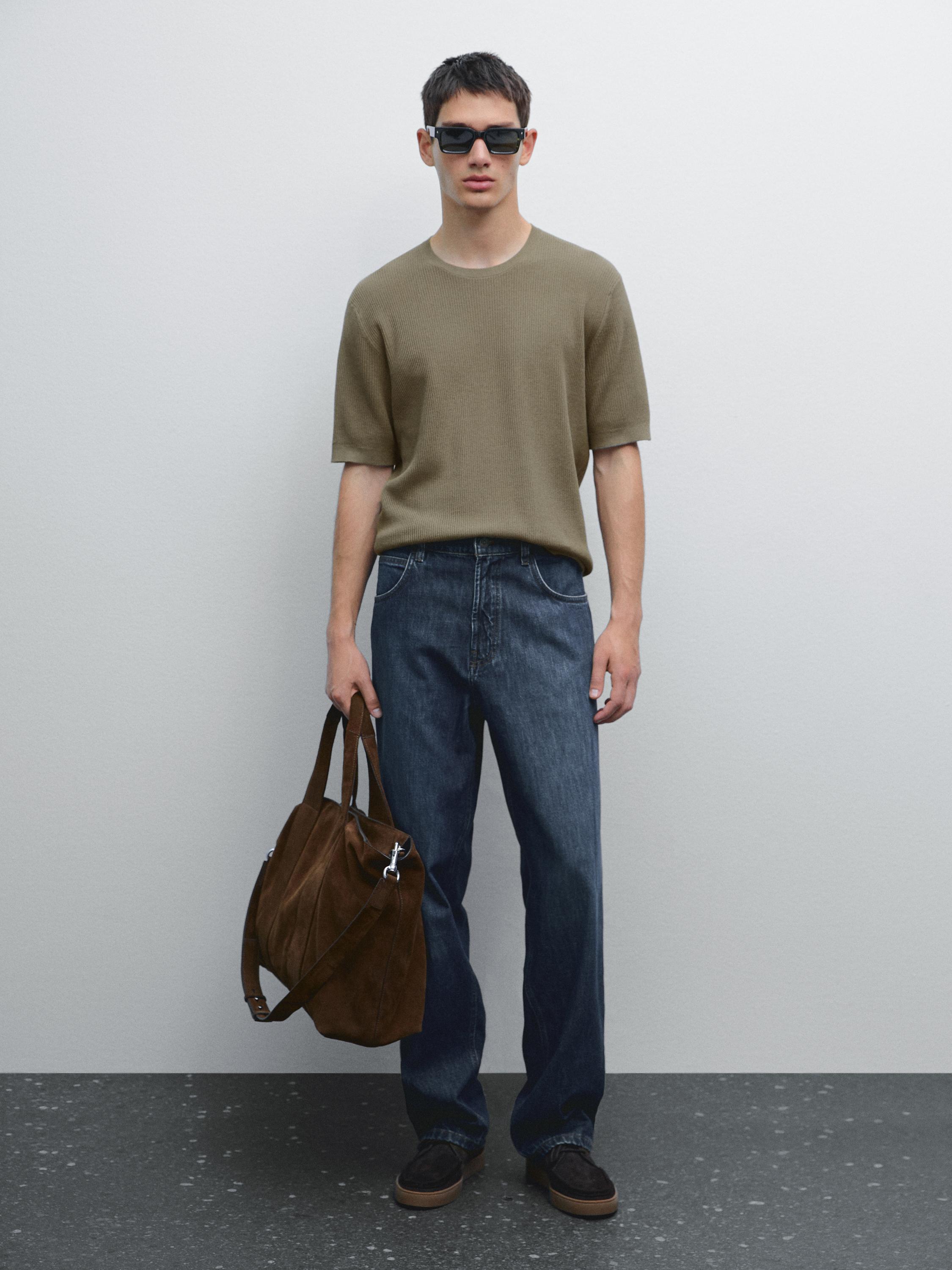 Textured knit short sleeve T-shirt