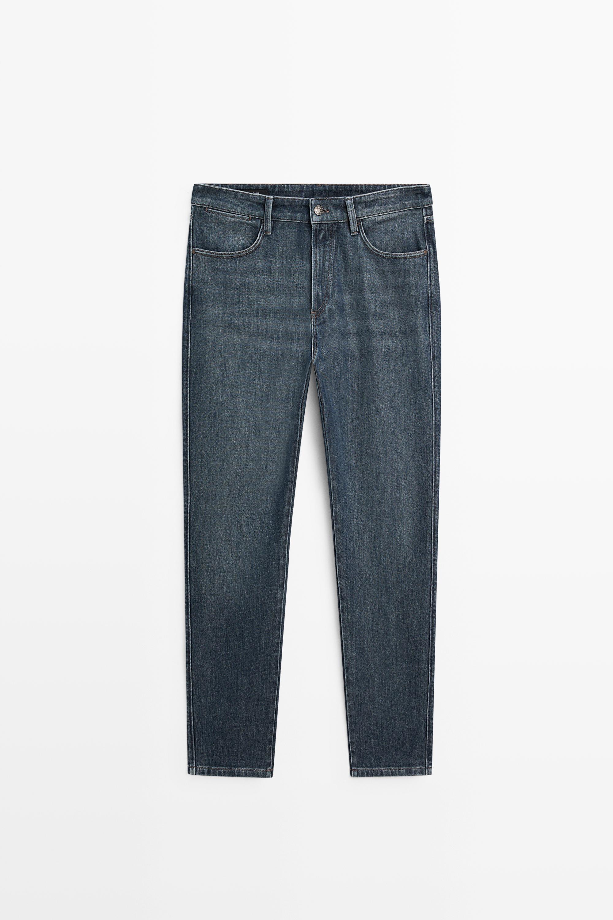 Enzymatic tapered fit jeans — DEEP BLUE
