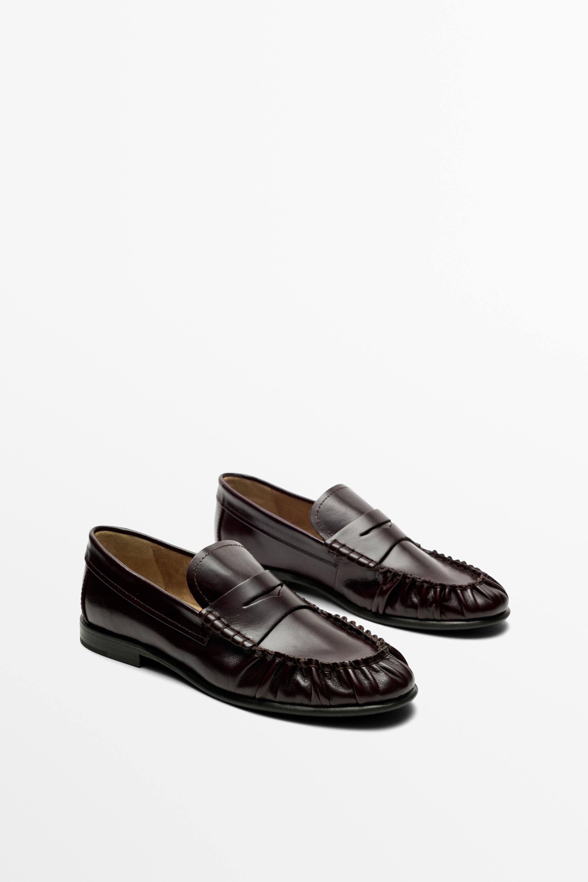 Shirred Leather Loafer — BROWN