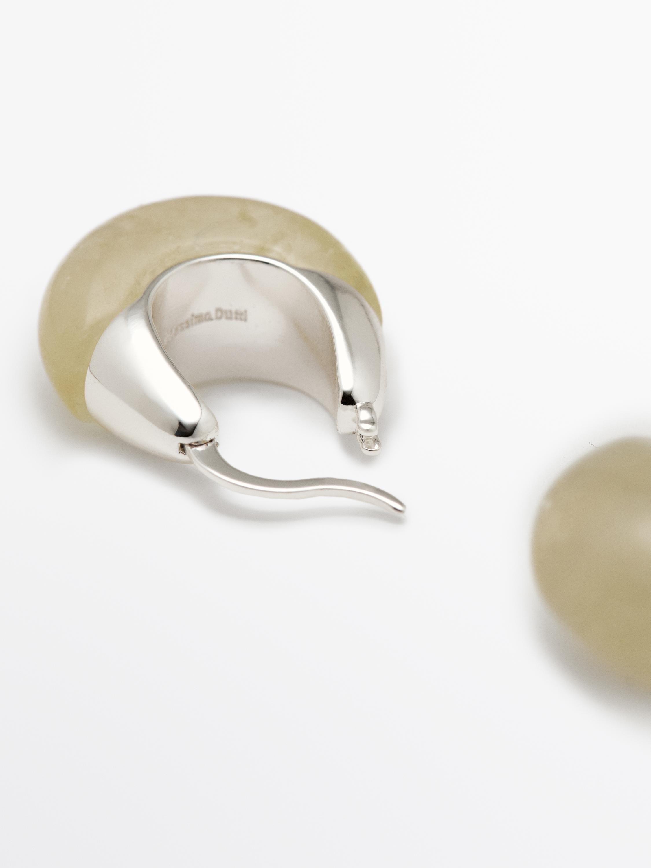 Ring earrings with natural stone
