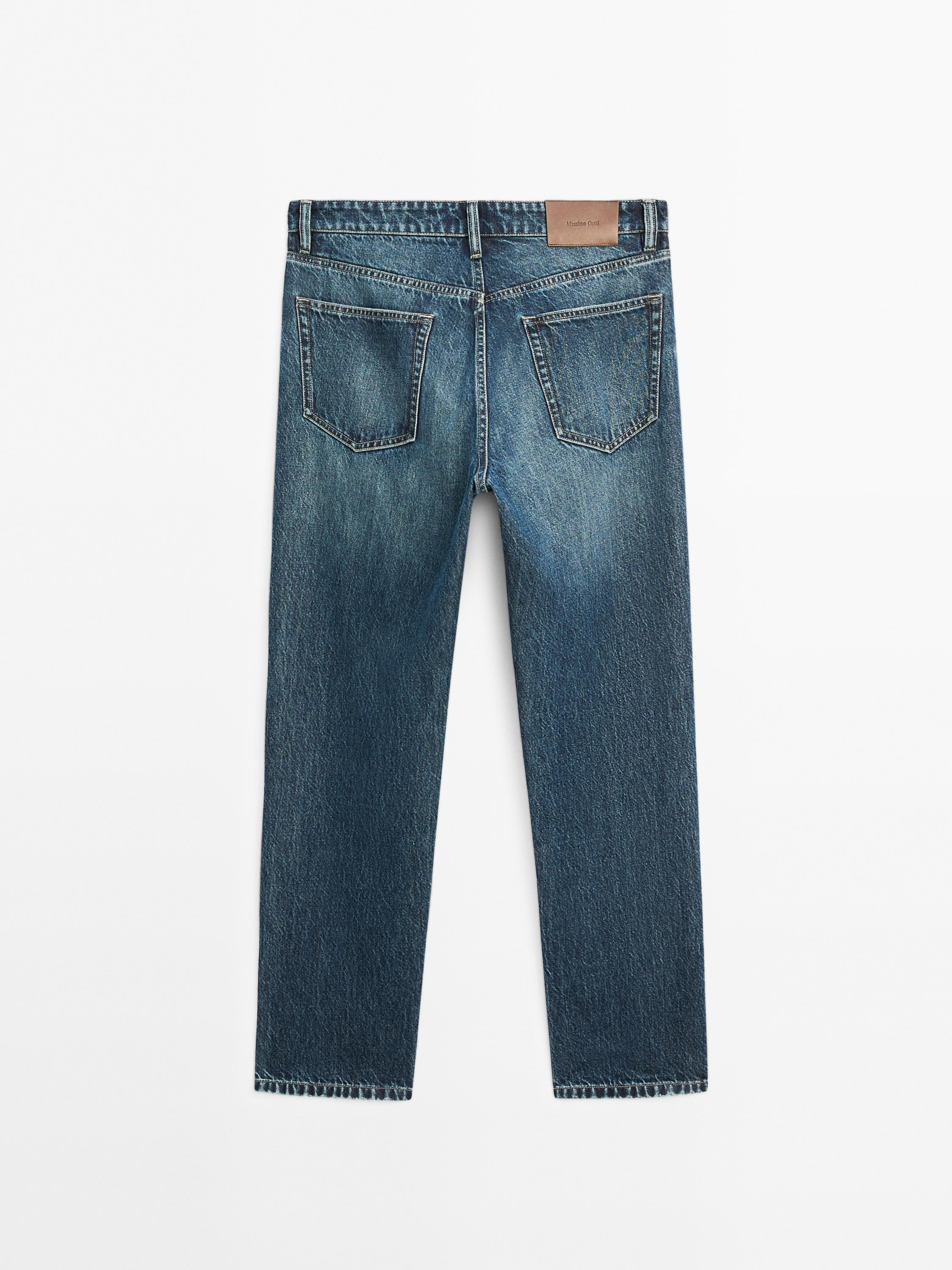Tapered fit jeans