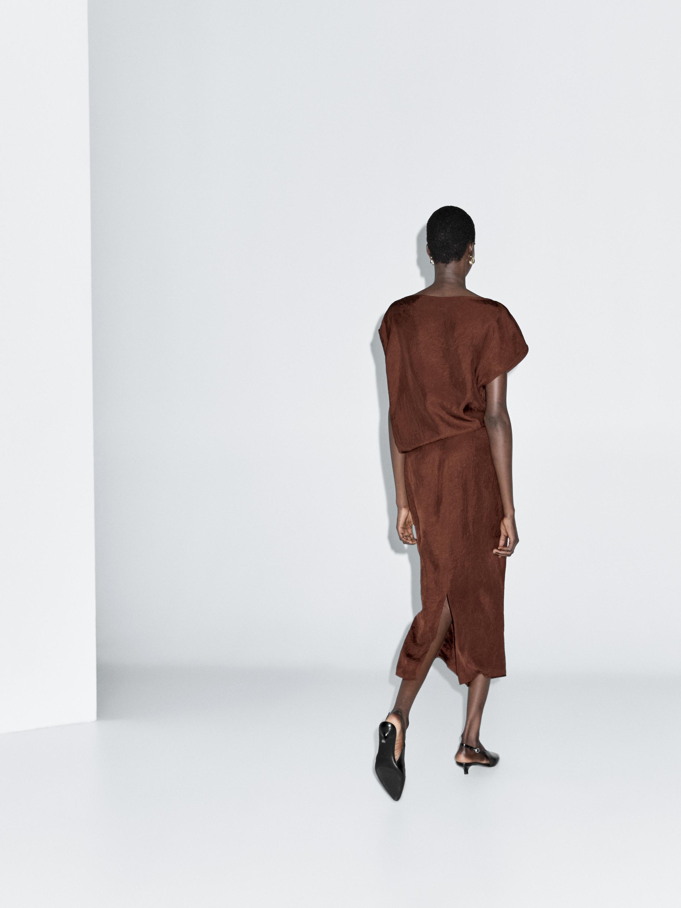 Robe longue taille froncée