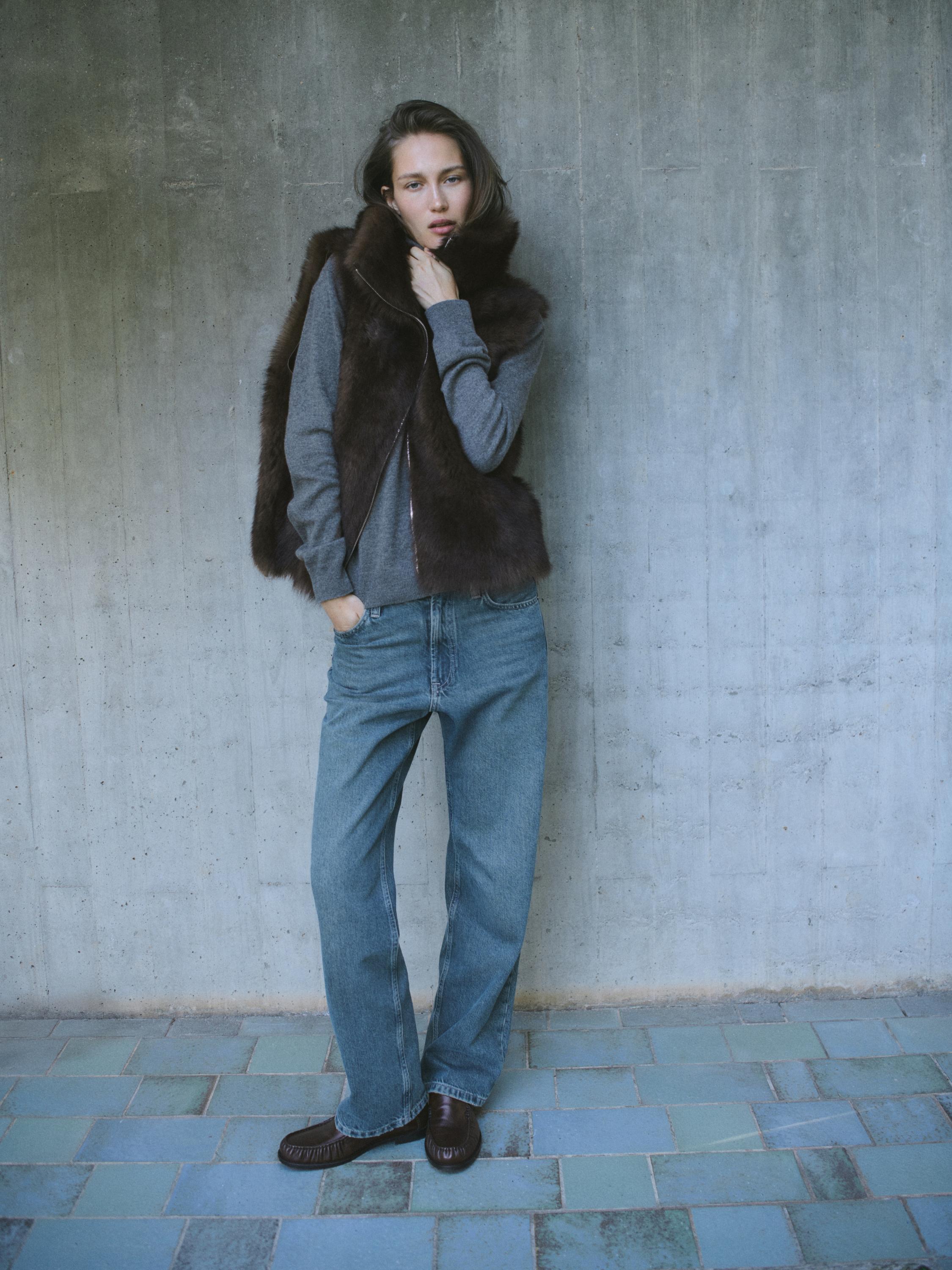 Leather high-neck waistcoat with fur — BROWN