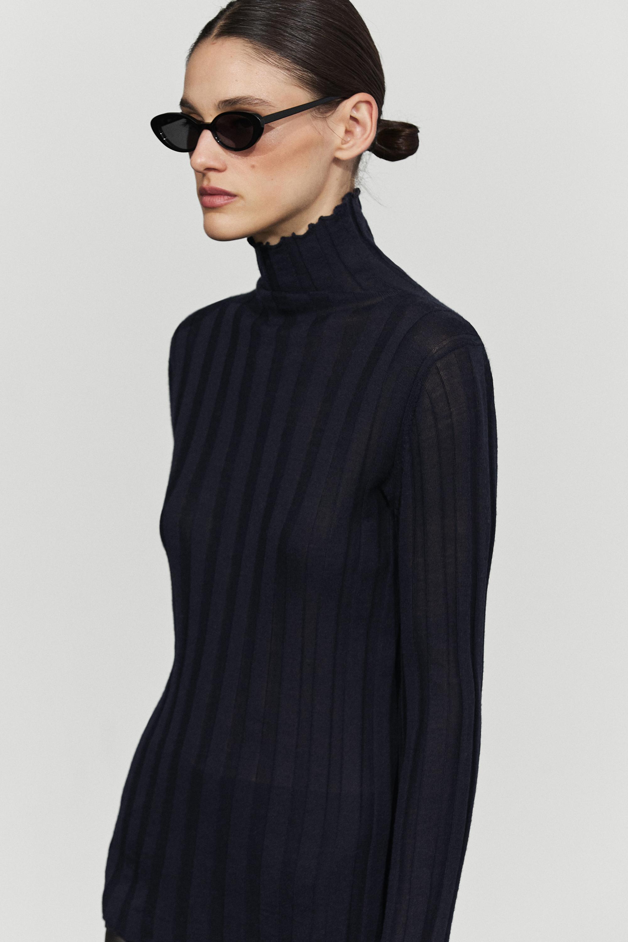 Ribbed mock turtleneck knit sweater - thumbnail 5