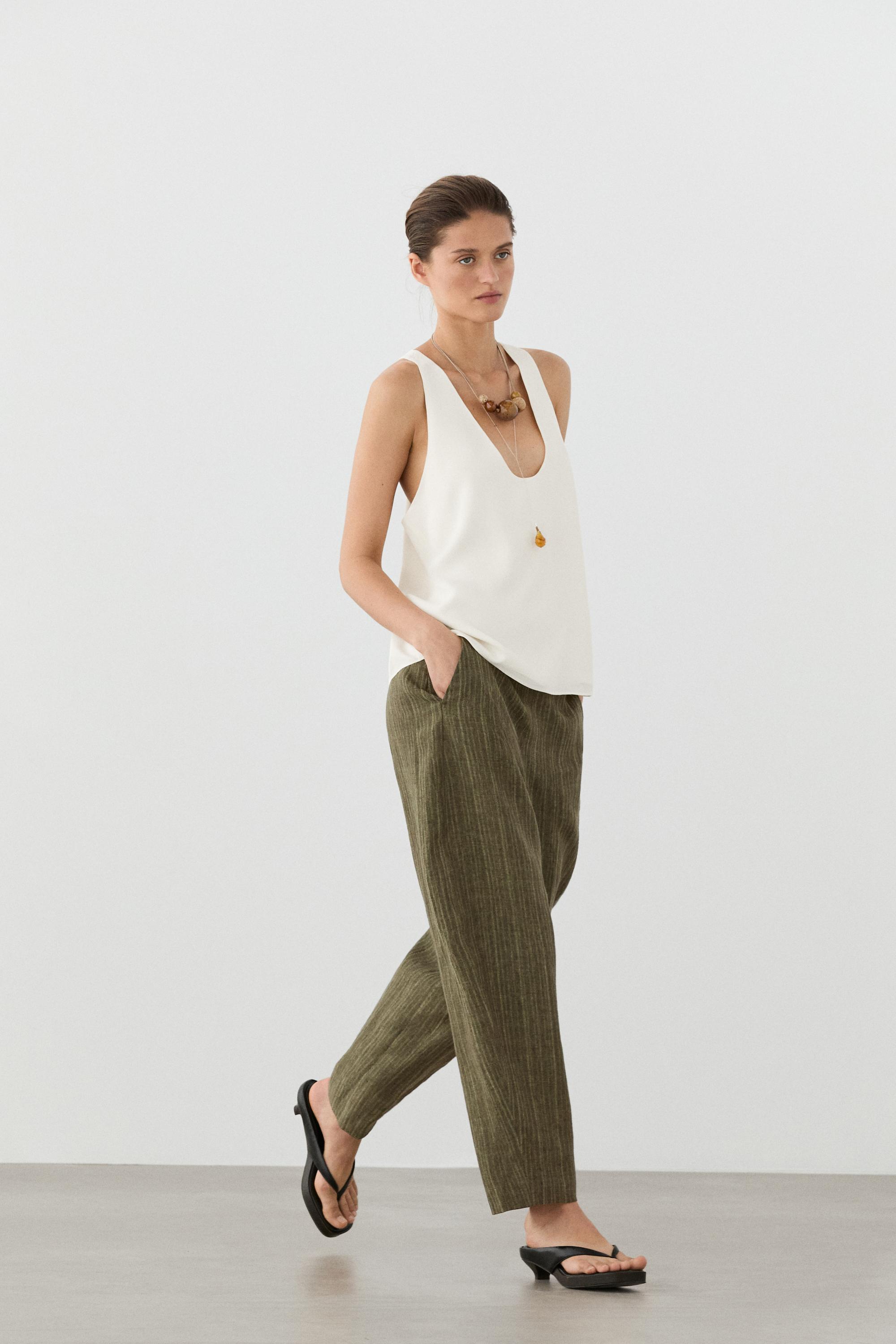 Total look linen trousers with corset belt detail — GREEN