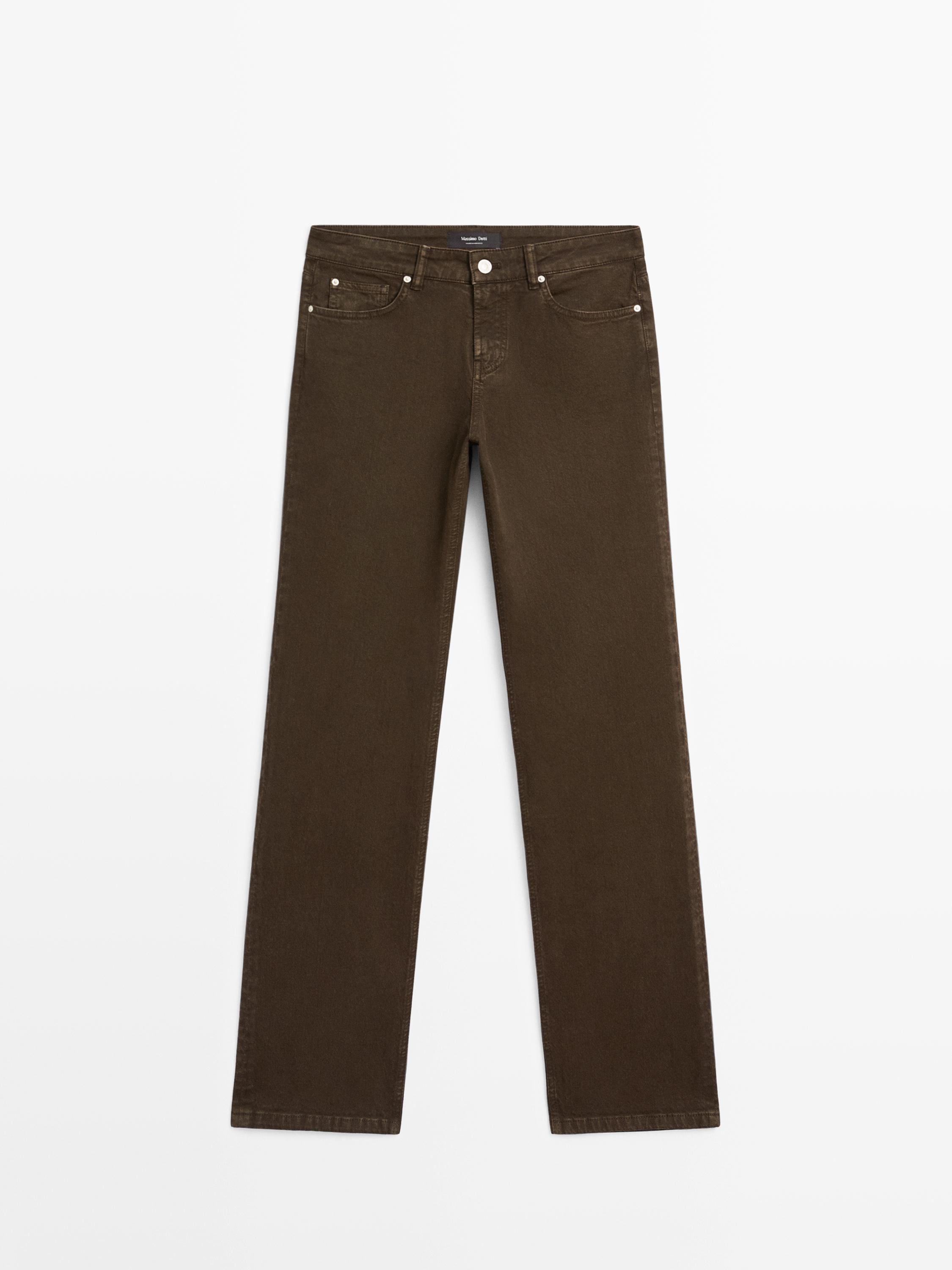 Mid-waist tapered fit jeans