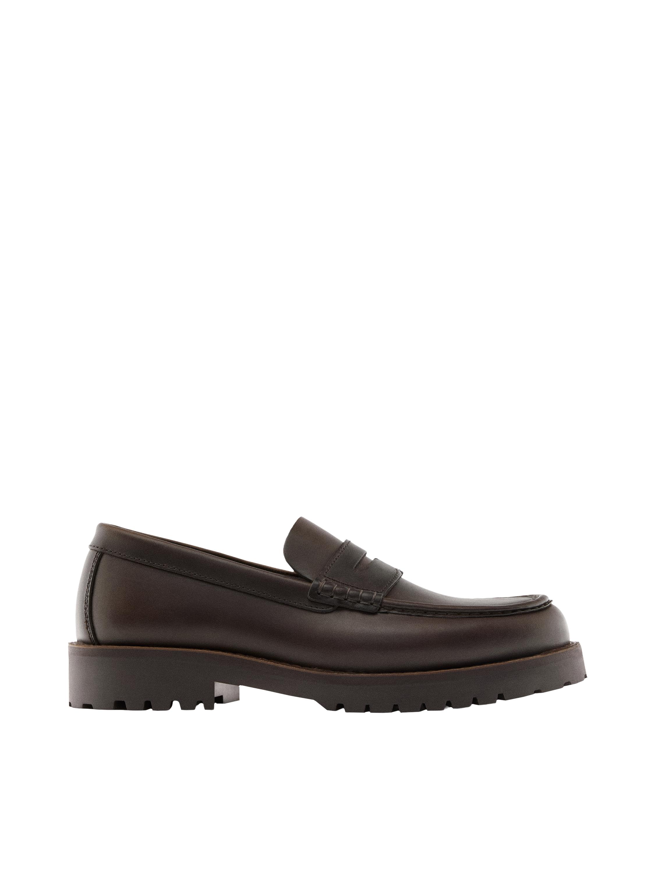 Moc toe loafers with track sole · Brown · Loafer | Massimo Dutti