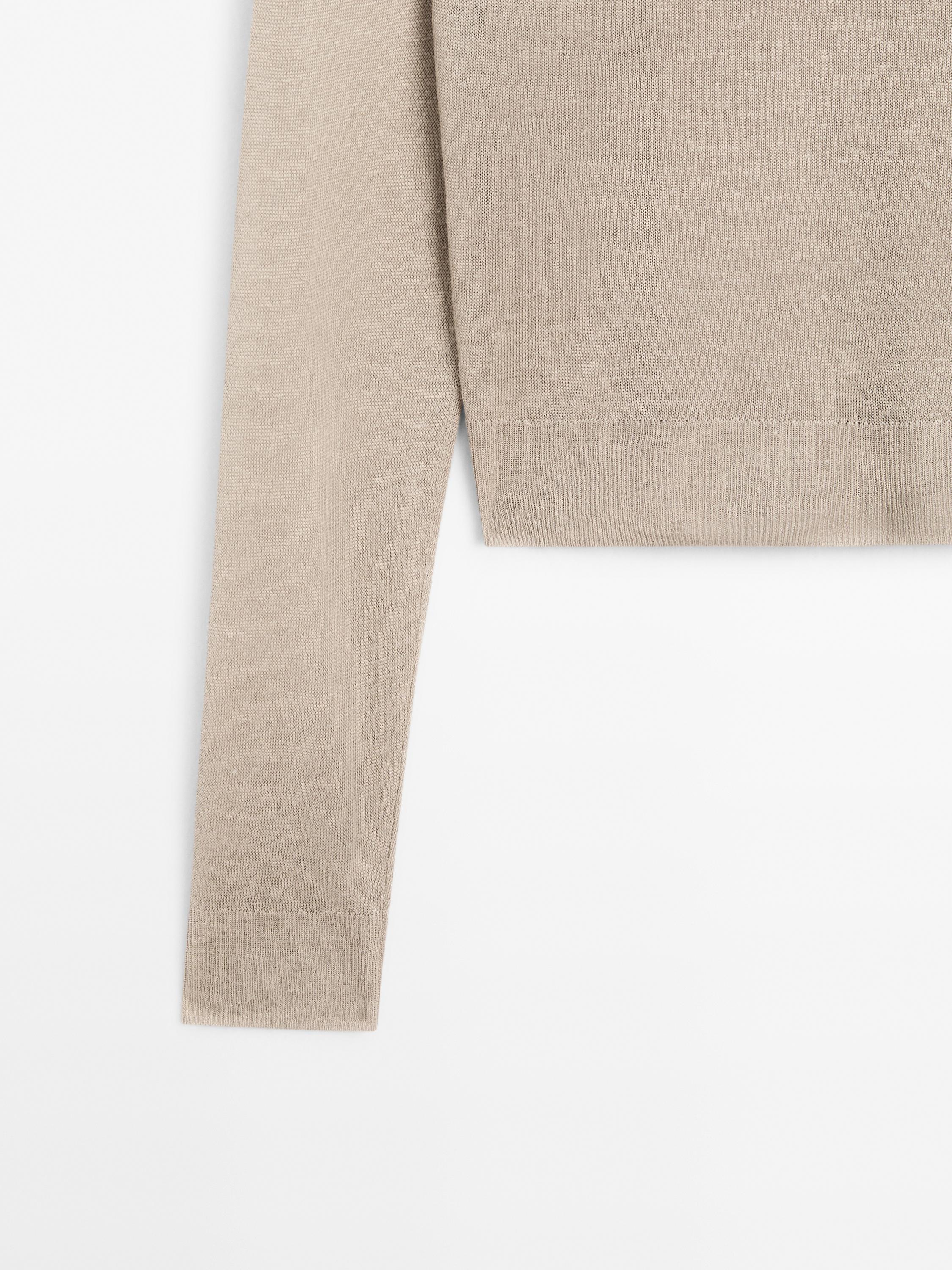 Linen V-neck knit sweater