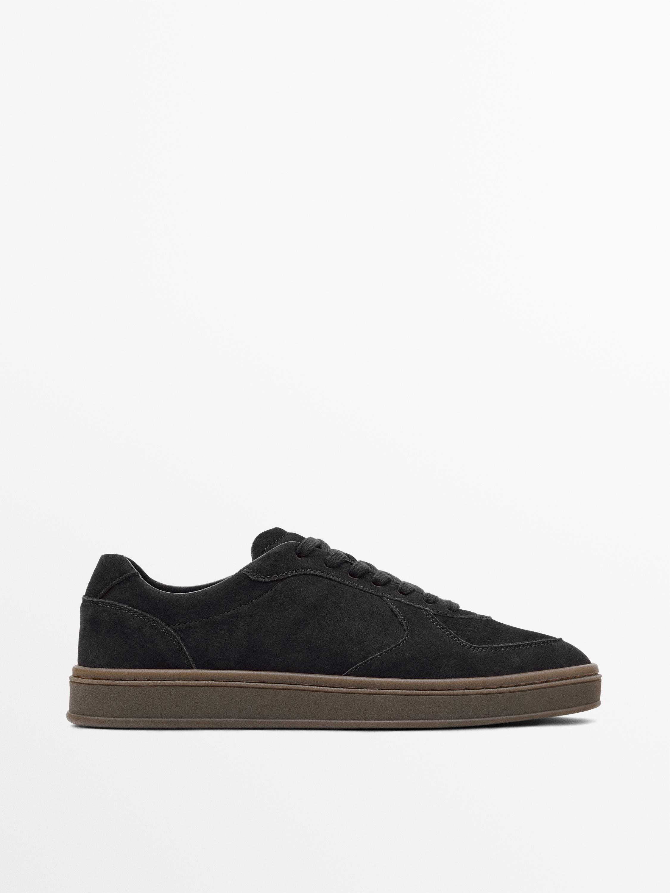 Nubuck trainers with contrast sole — Dark blue