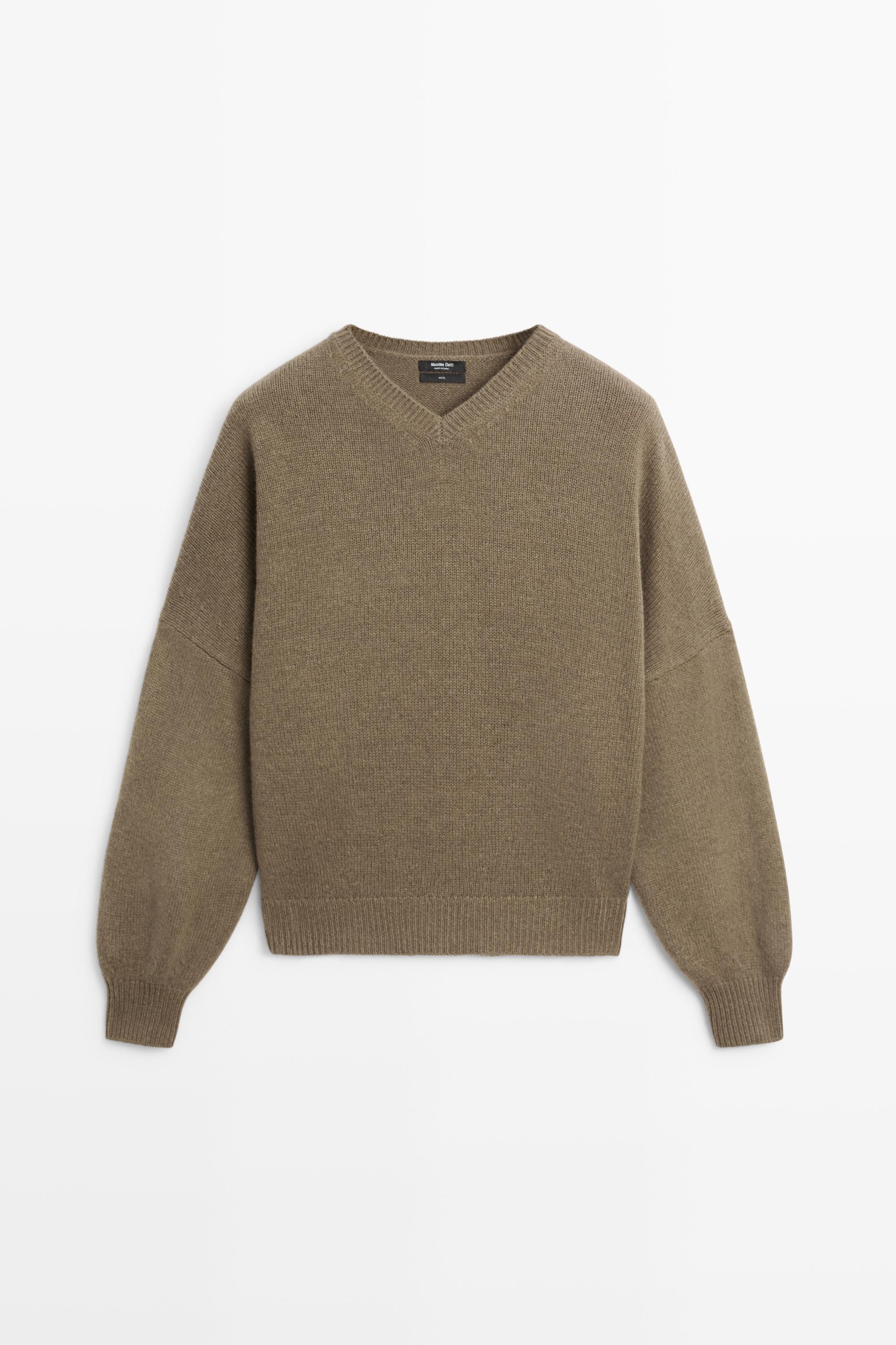 100% wool oversize knit sweater