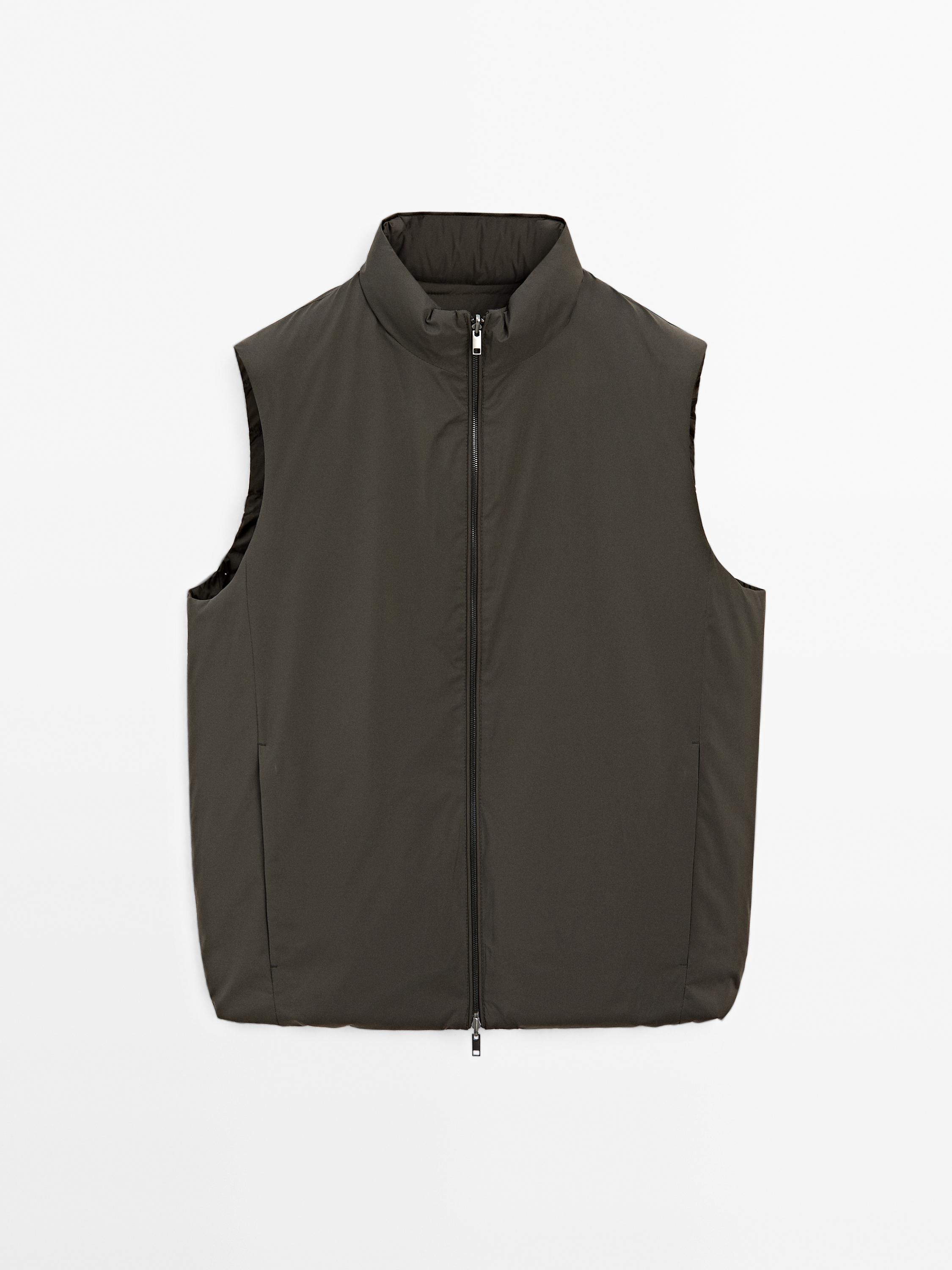 Water-repellent reversible gilet