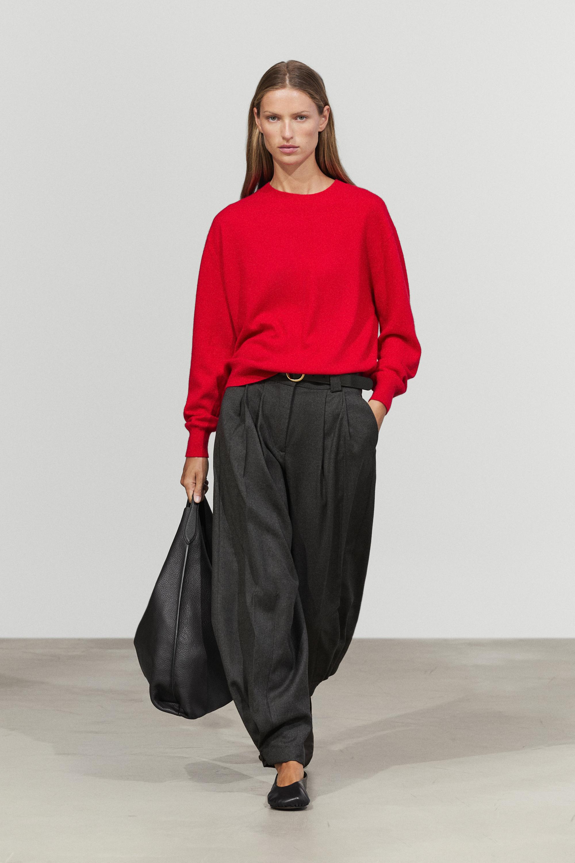 100% cashmere long sleeve sweater