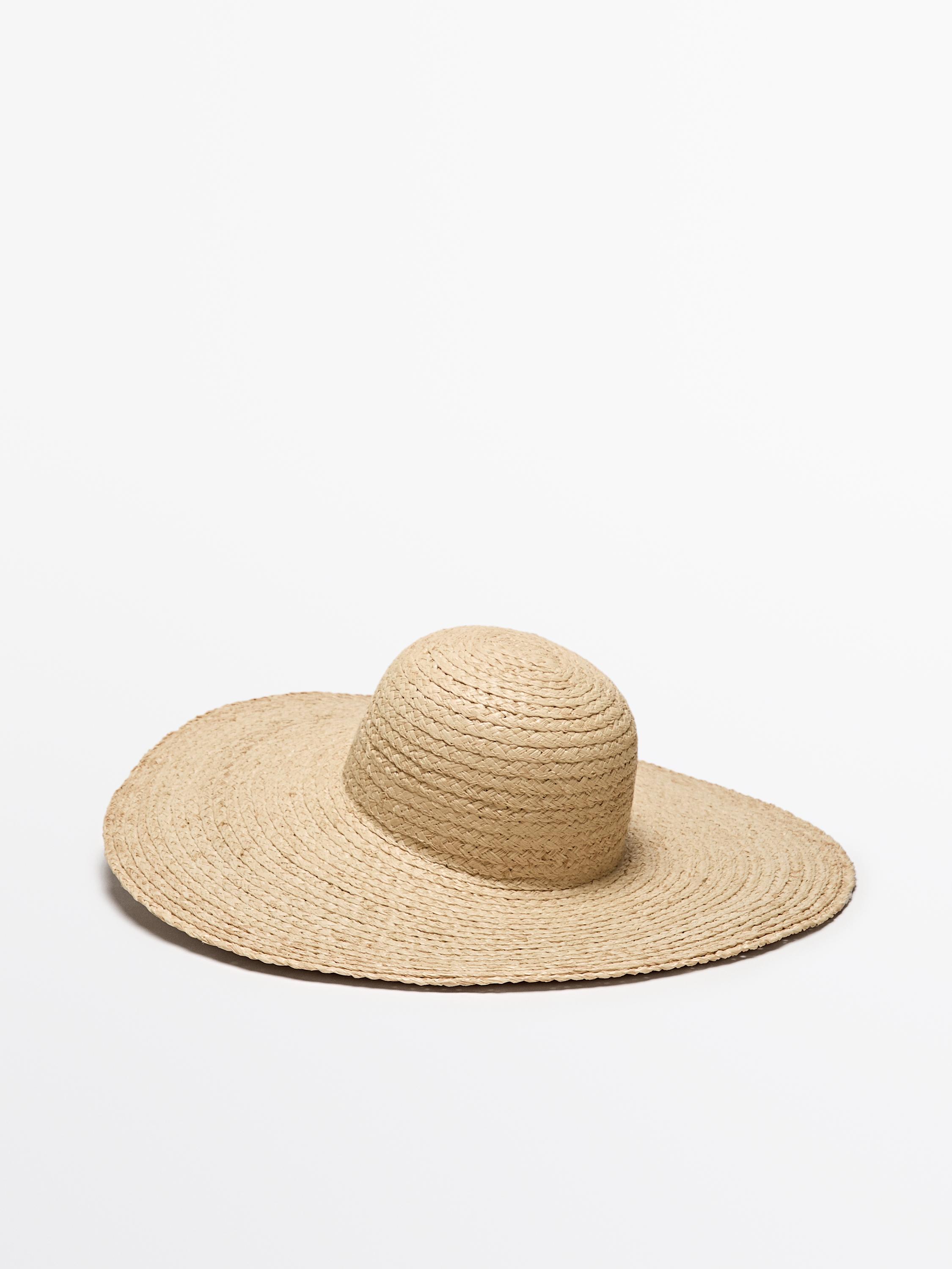 Raffia floppy hat