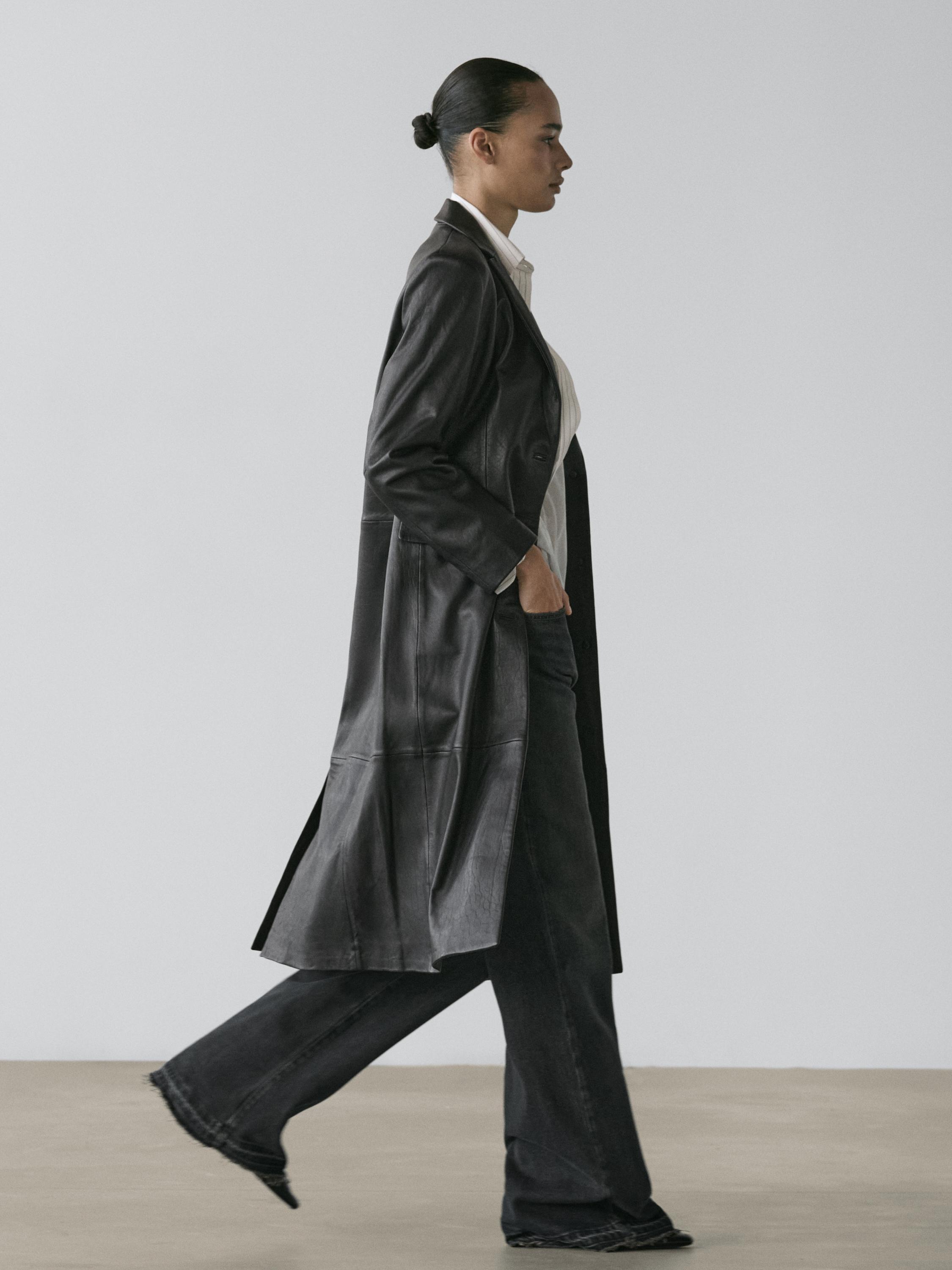 Mid-rise bell bottom jeans — Dark blue