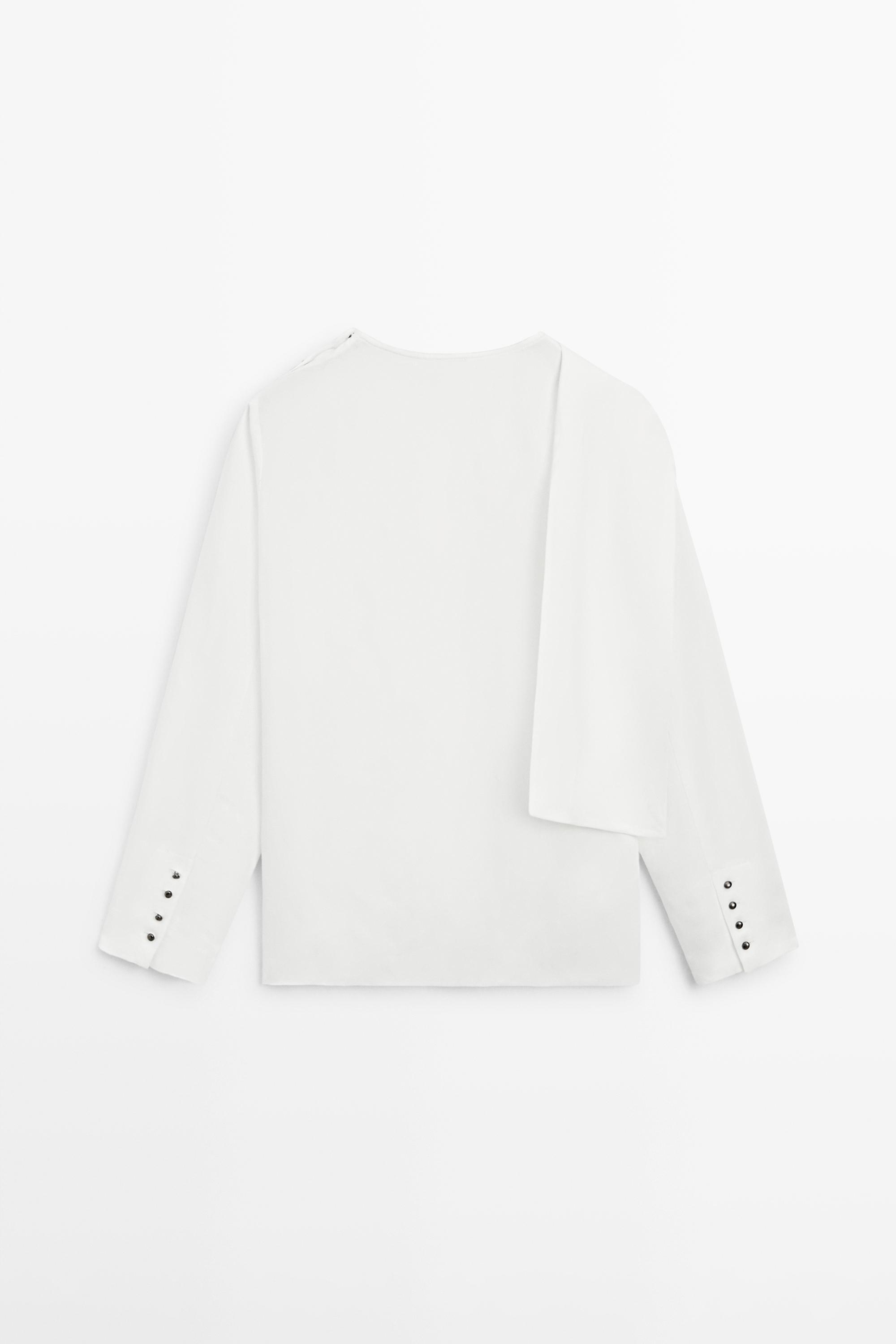 Flowing shirt with button details — Off white