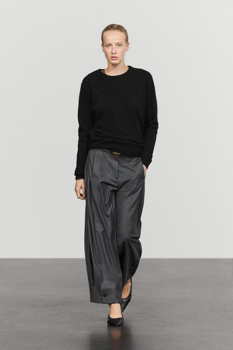 100% cashmere long sleeve sweater — BLACK