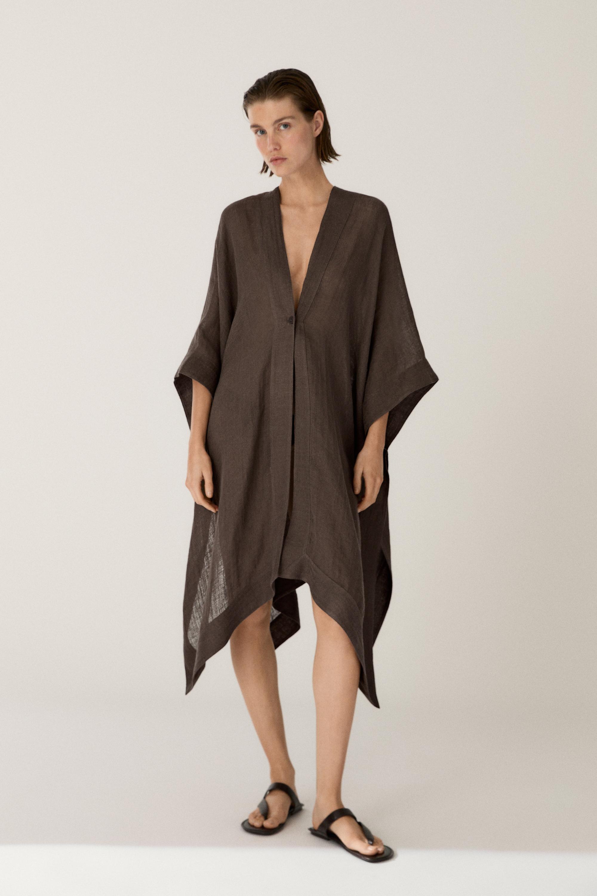Flowing 100% linen oversize blouse with back detail