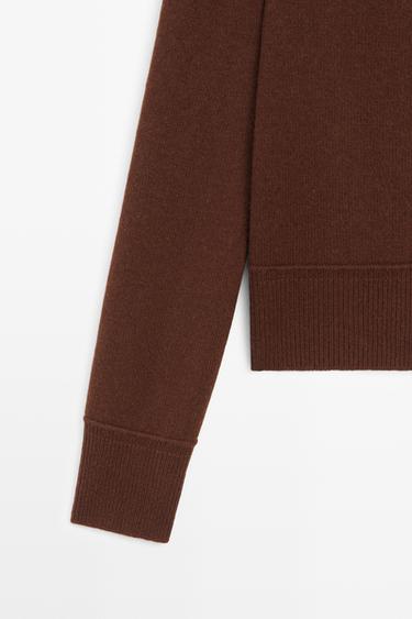100% Wool Short Knit Cardigan — MAROON 7
