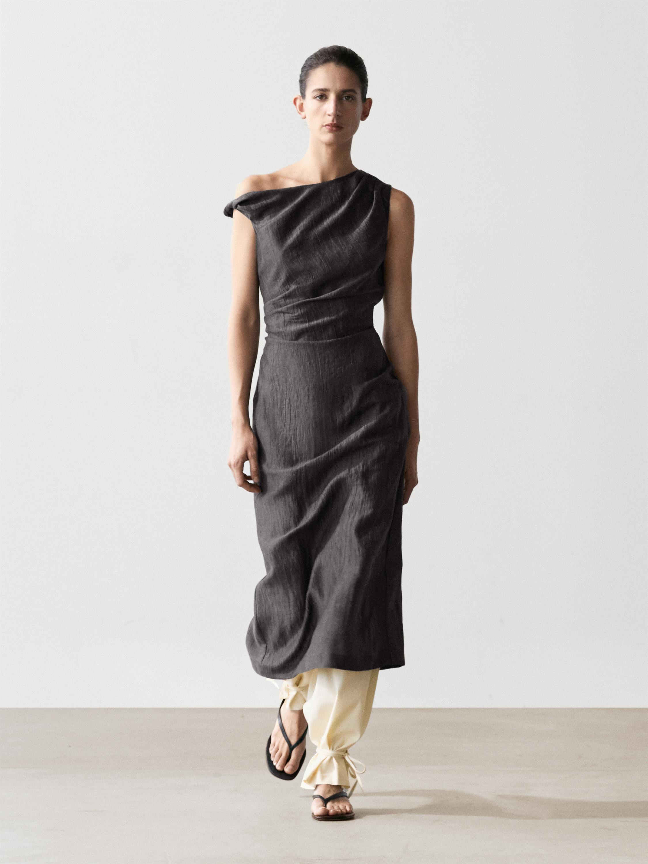 Midi dress with pleated shoulder detail — DARK GREY