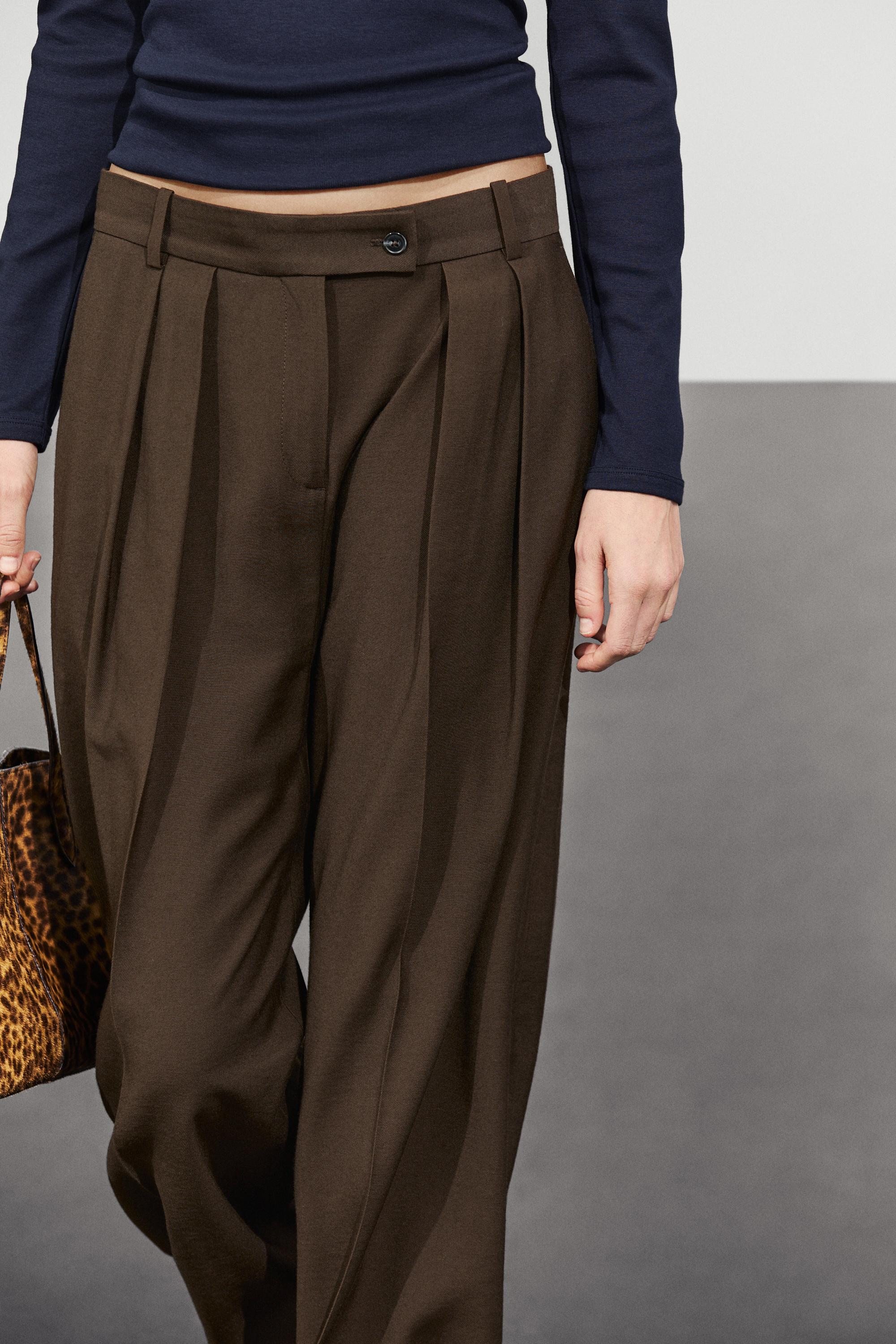Wide-leg pants with pleats — Chocolate