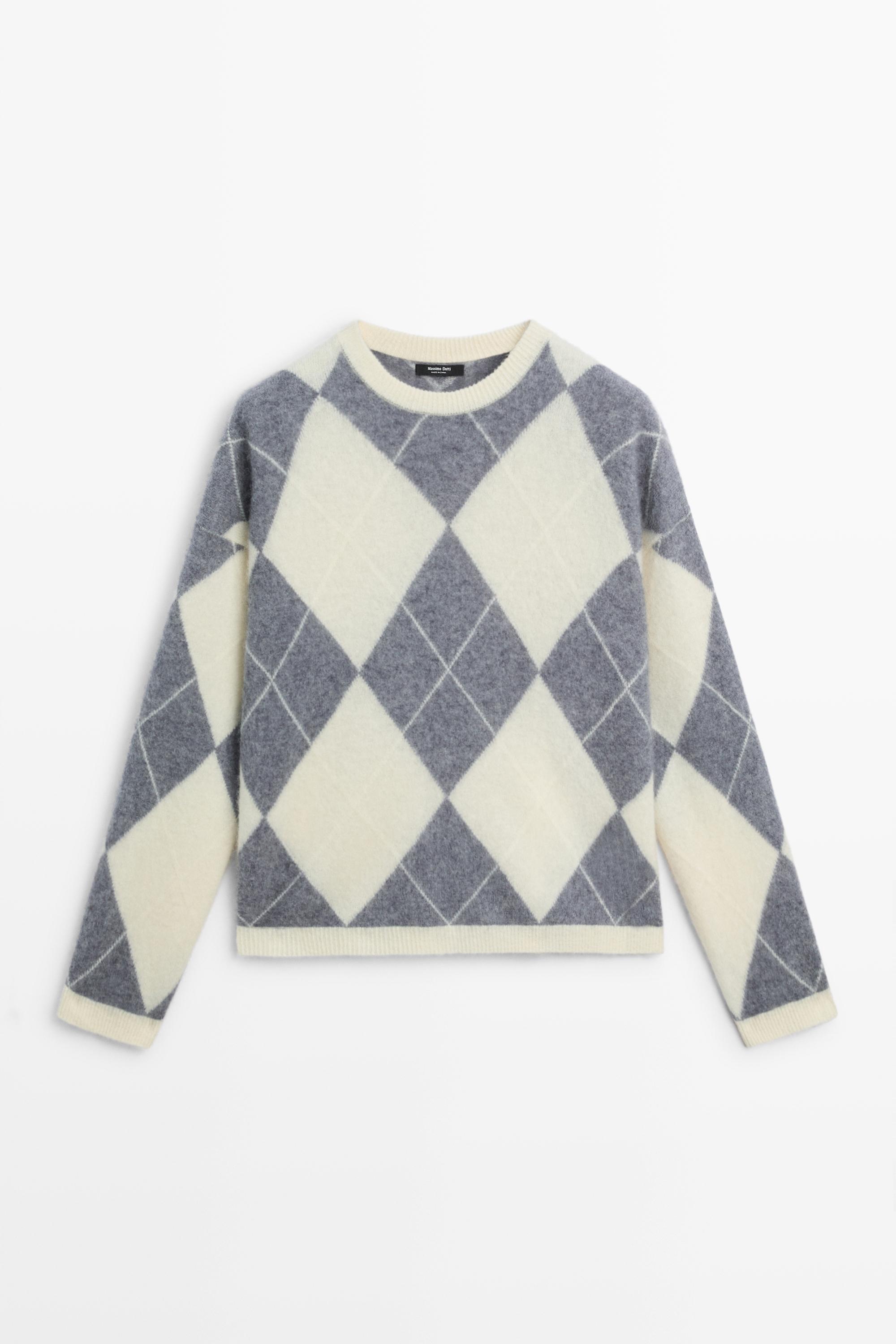 Wool-blend diamond-pattern knit sweater