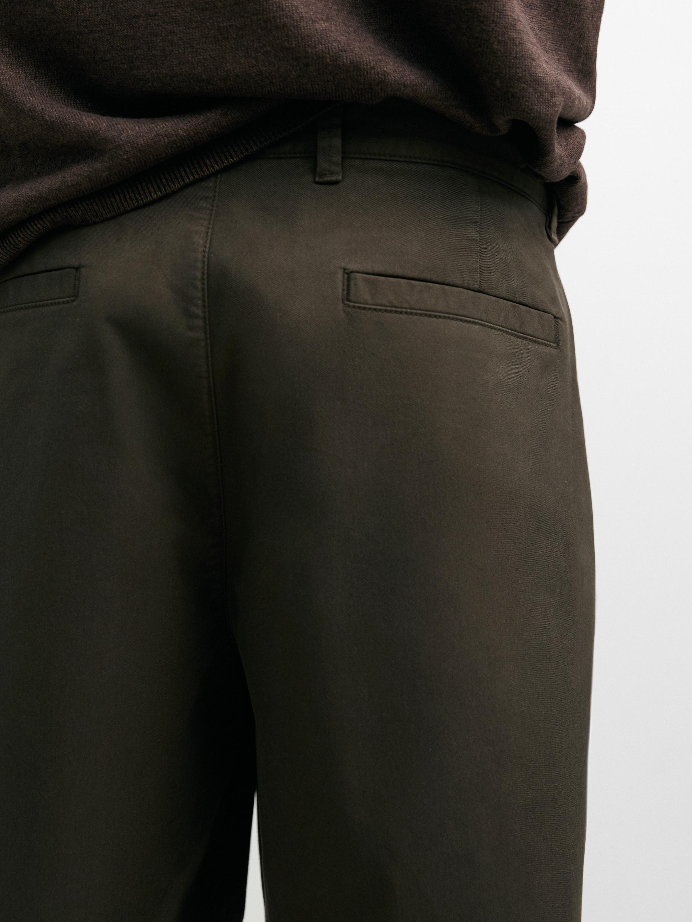 Cotton blend Bermuda shorts with pocket — DARK GREEN