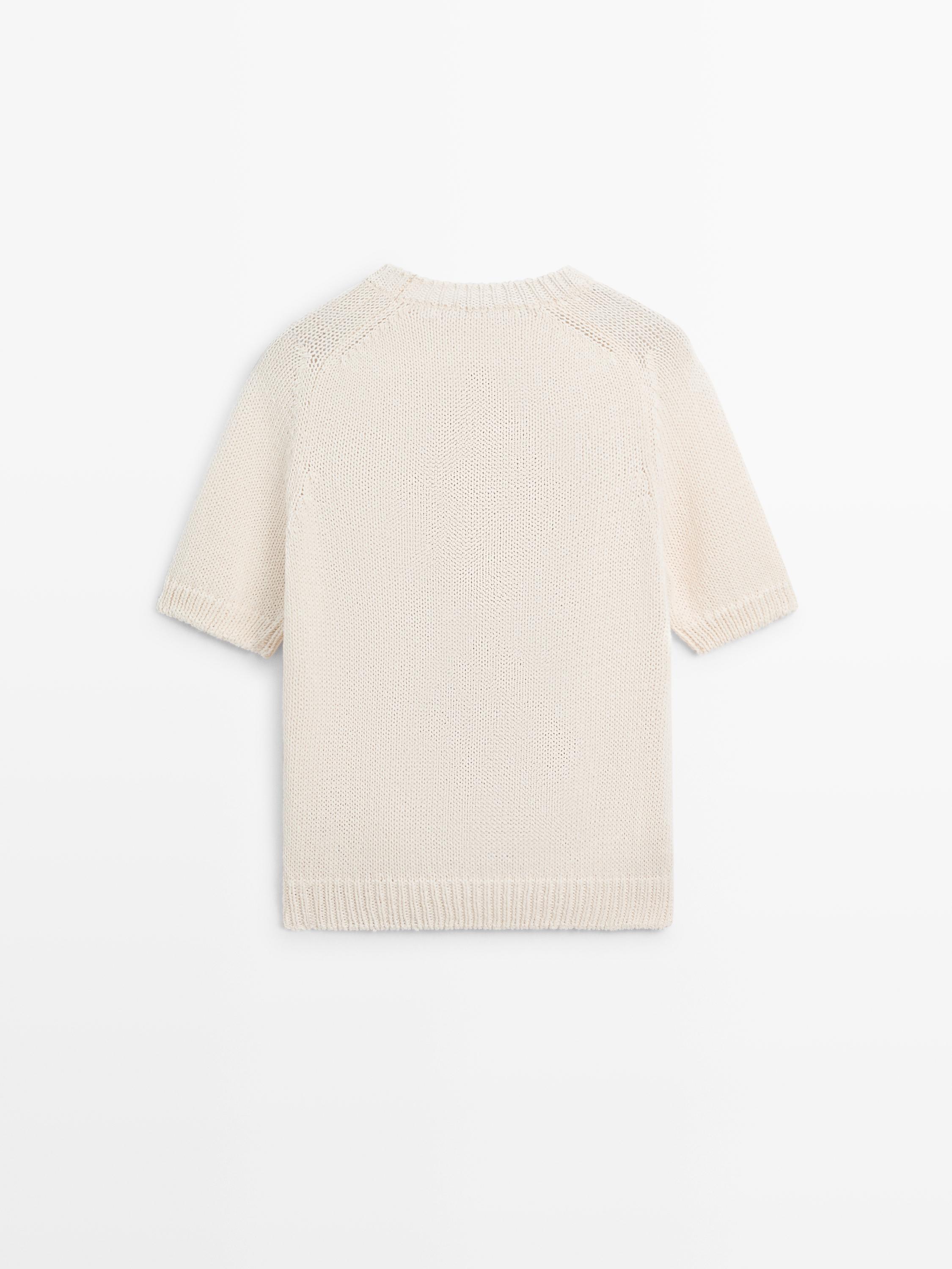 Short sleeve knit argyle sweater