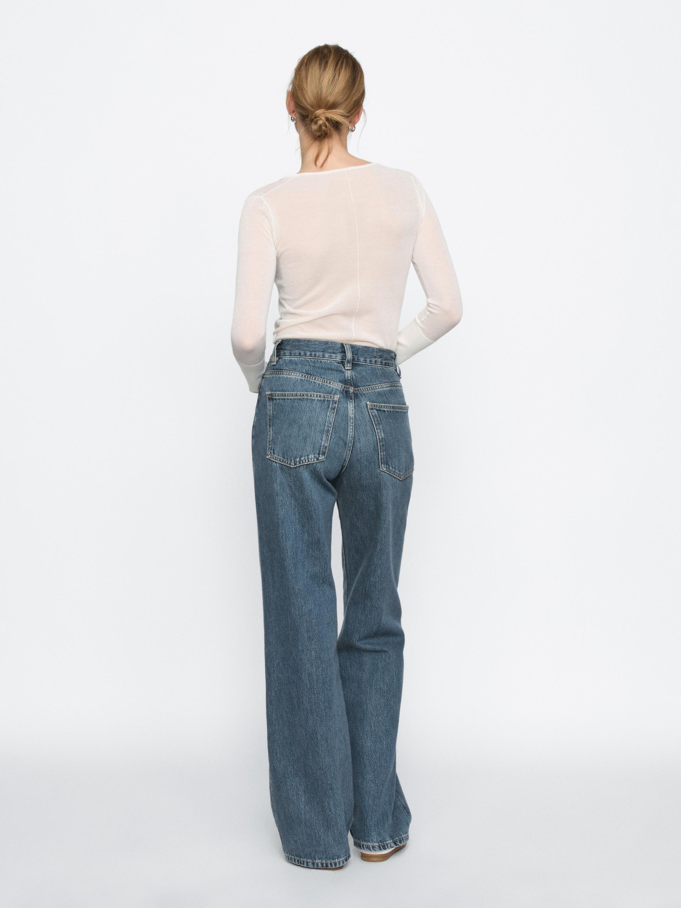 High-waist wide-leg jeans
