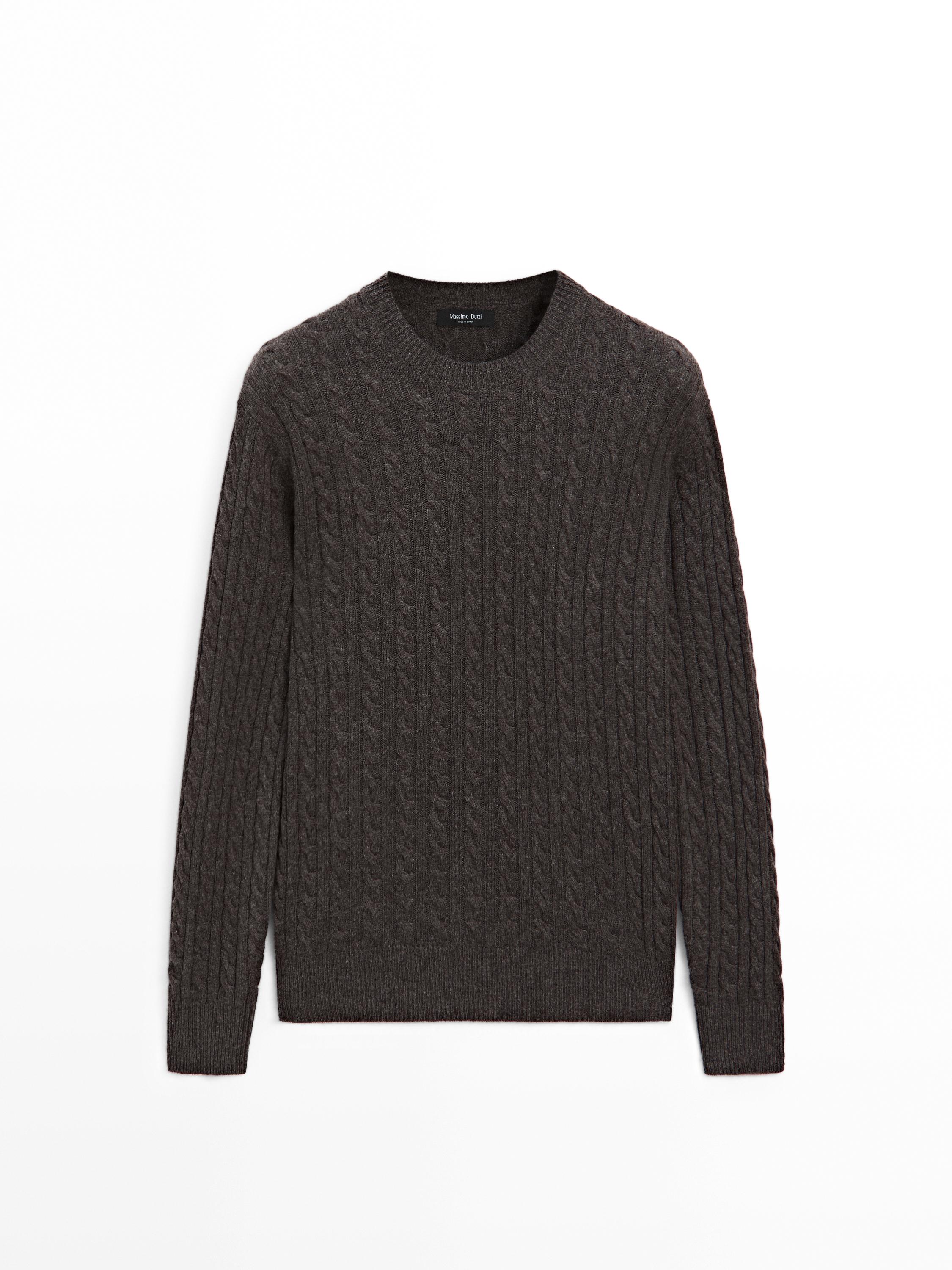 Cable-knit sweater with crew neck