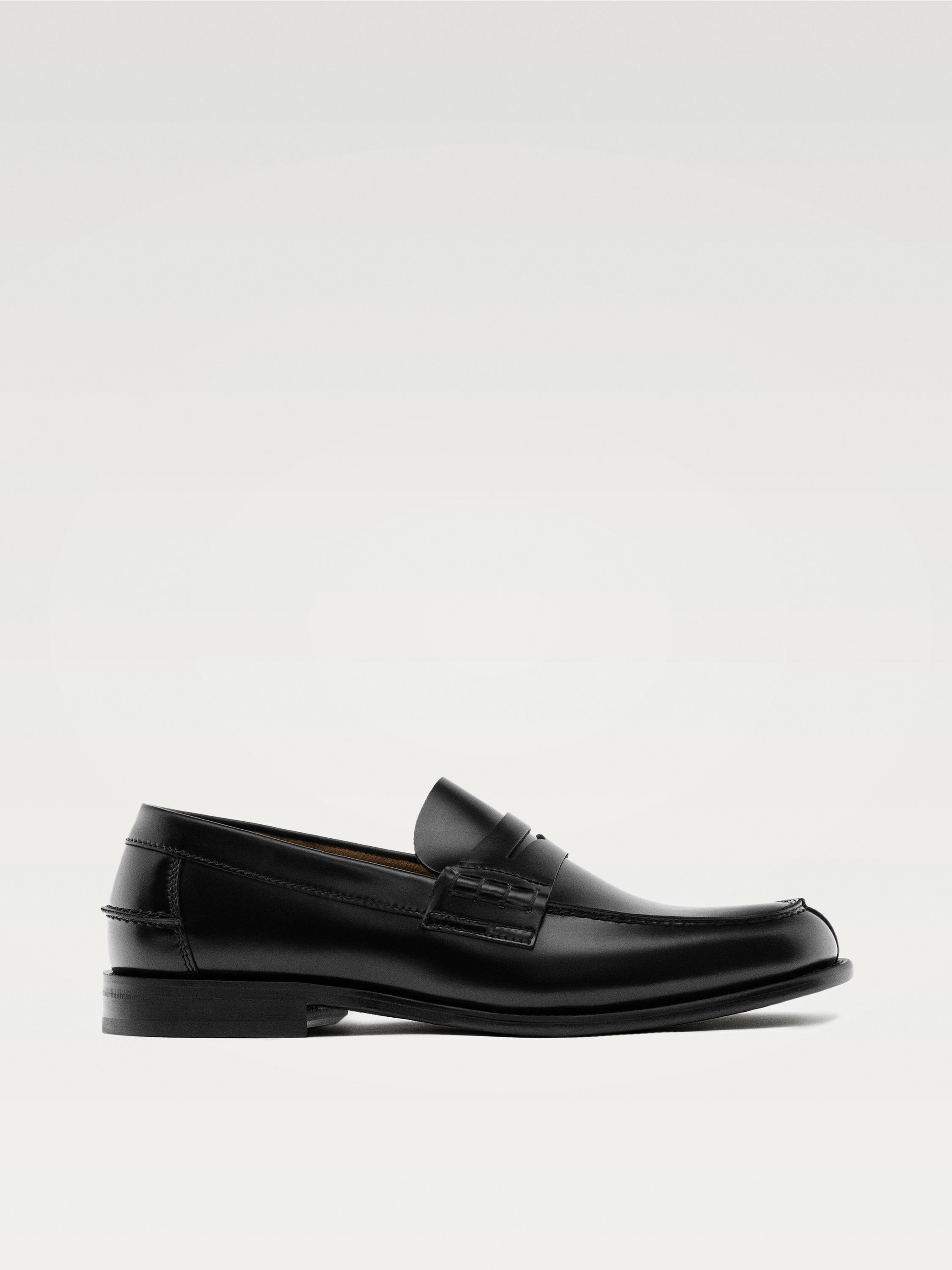 Leather loafers with penny strap — BLACK