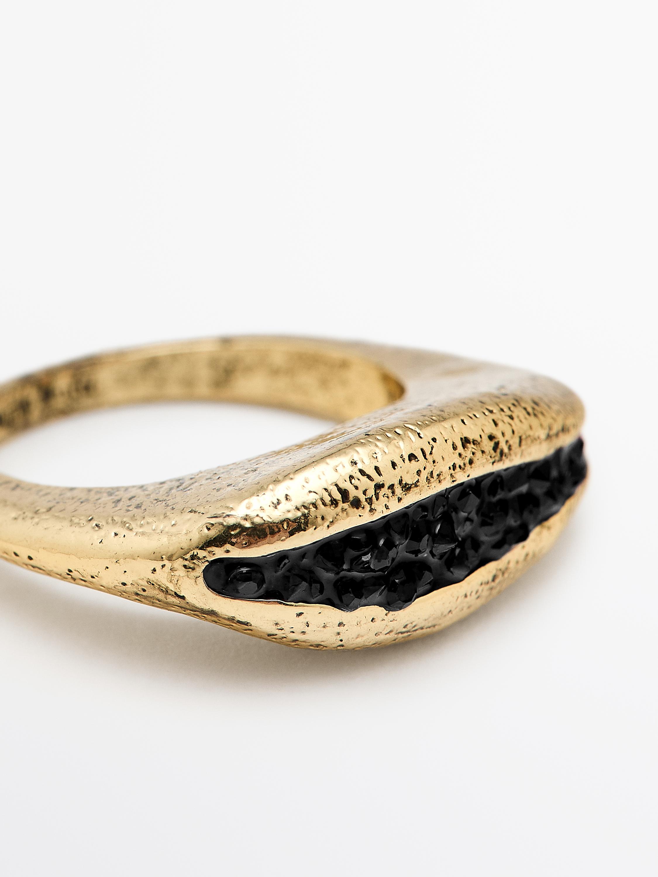 Irregular rhinestone ring