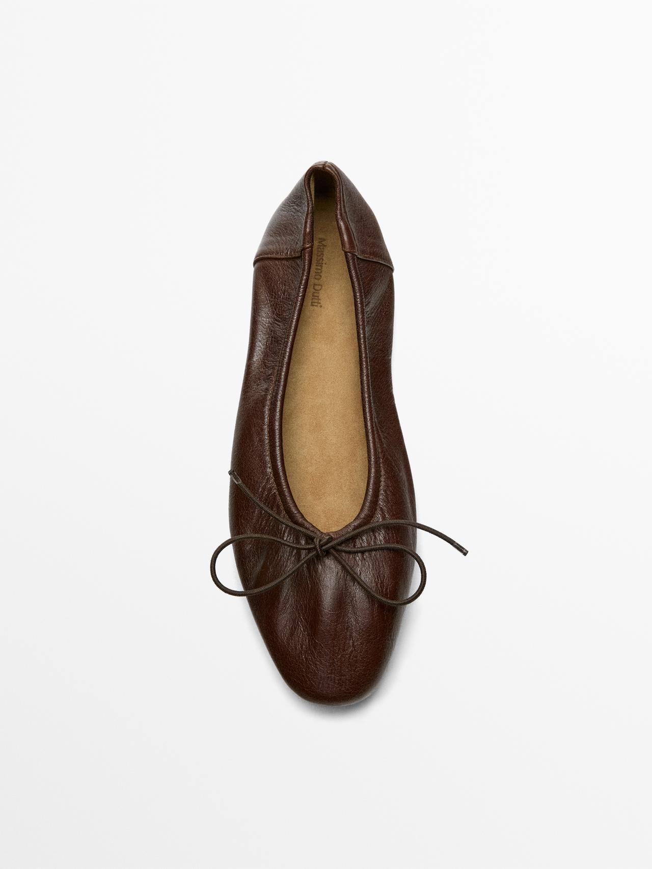 Gathered ballet flats with bow — BROWN