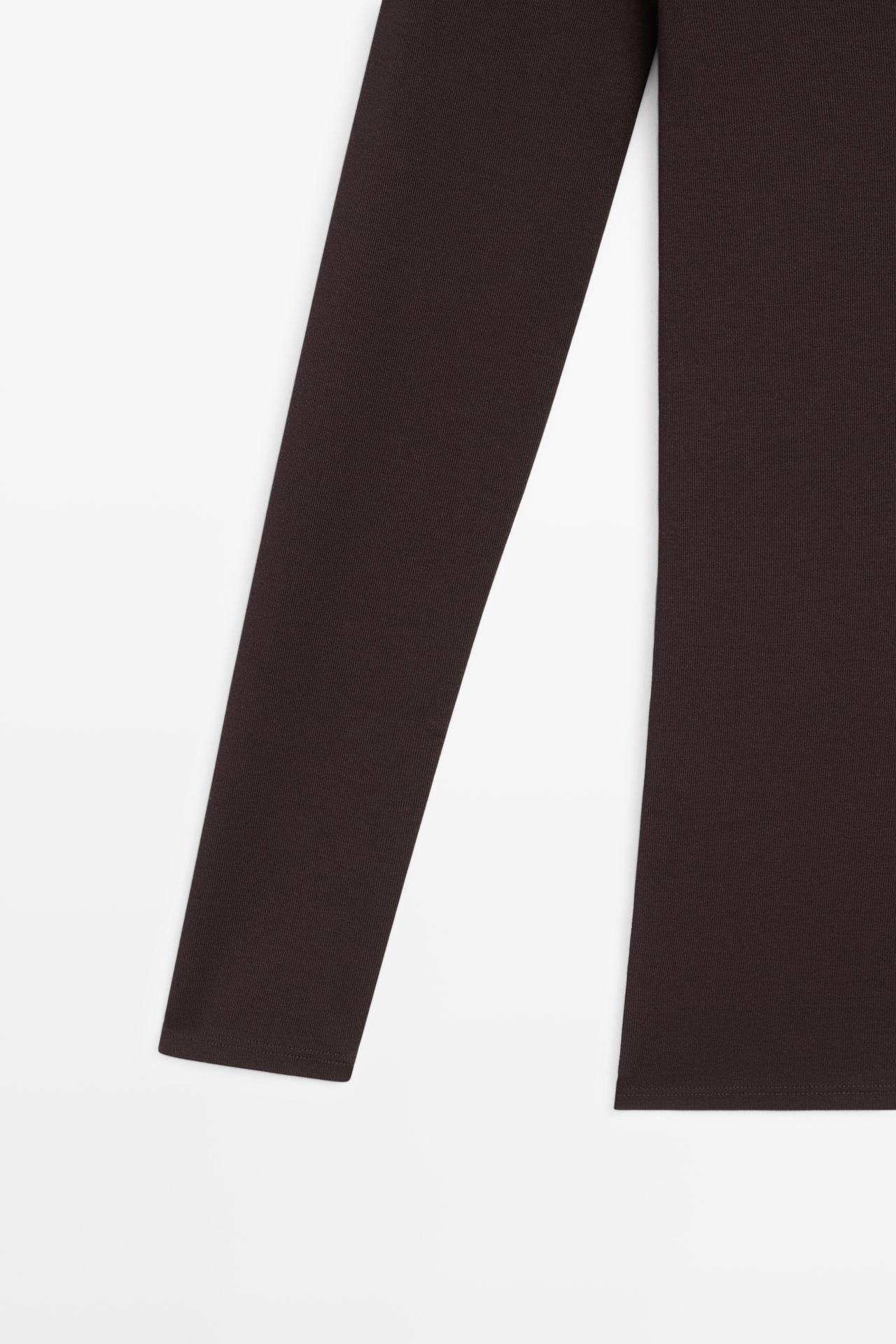 Stretch long sleeve top — BROWN