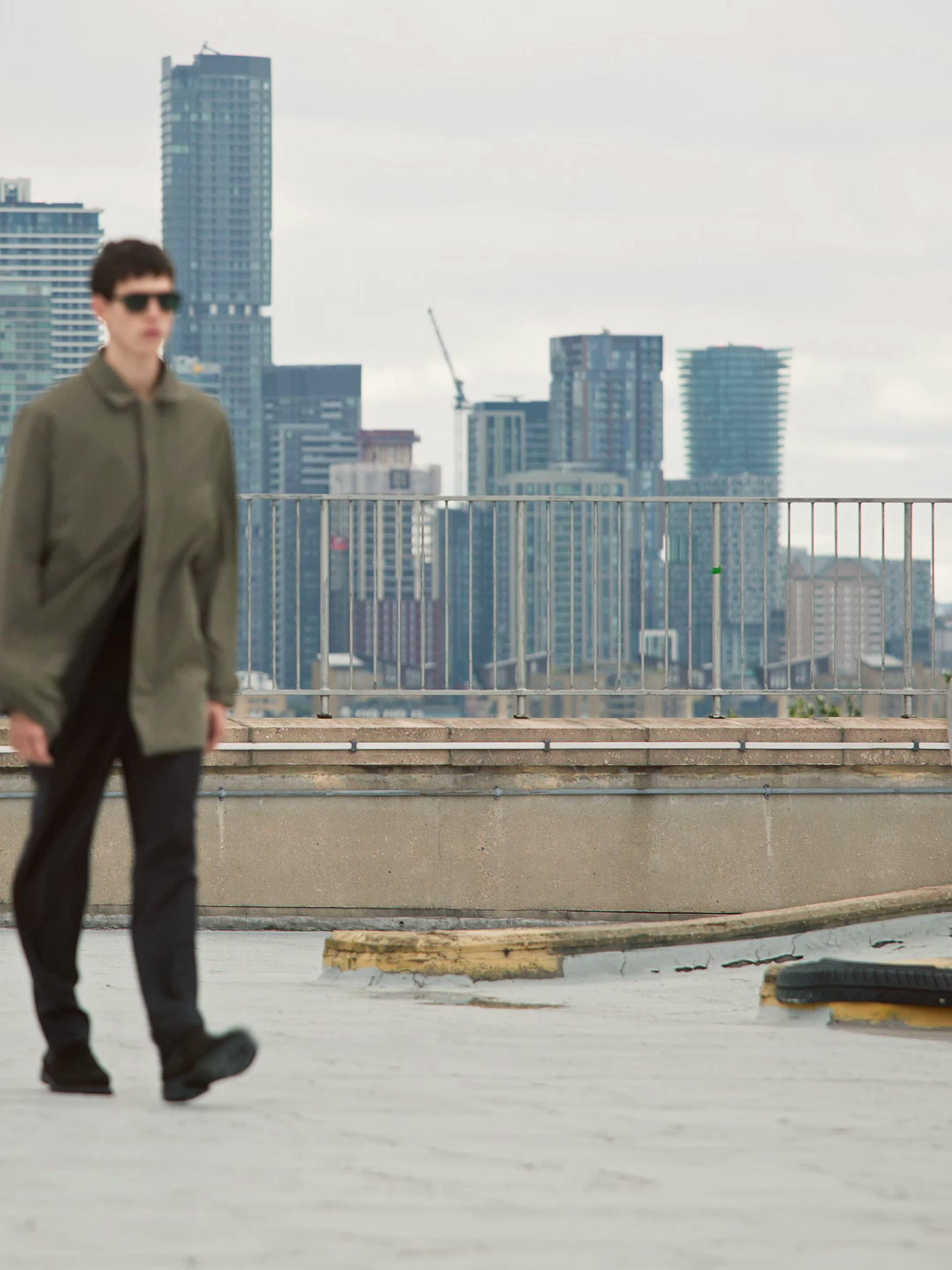 Water-repellent and windproof parka